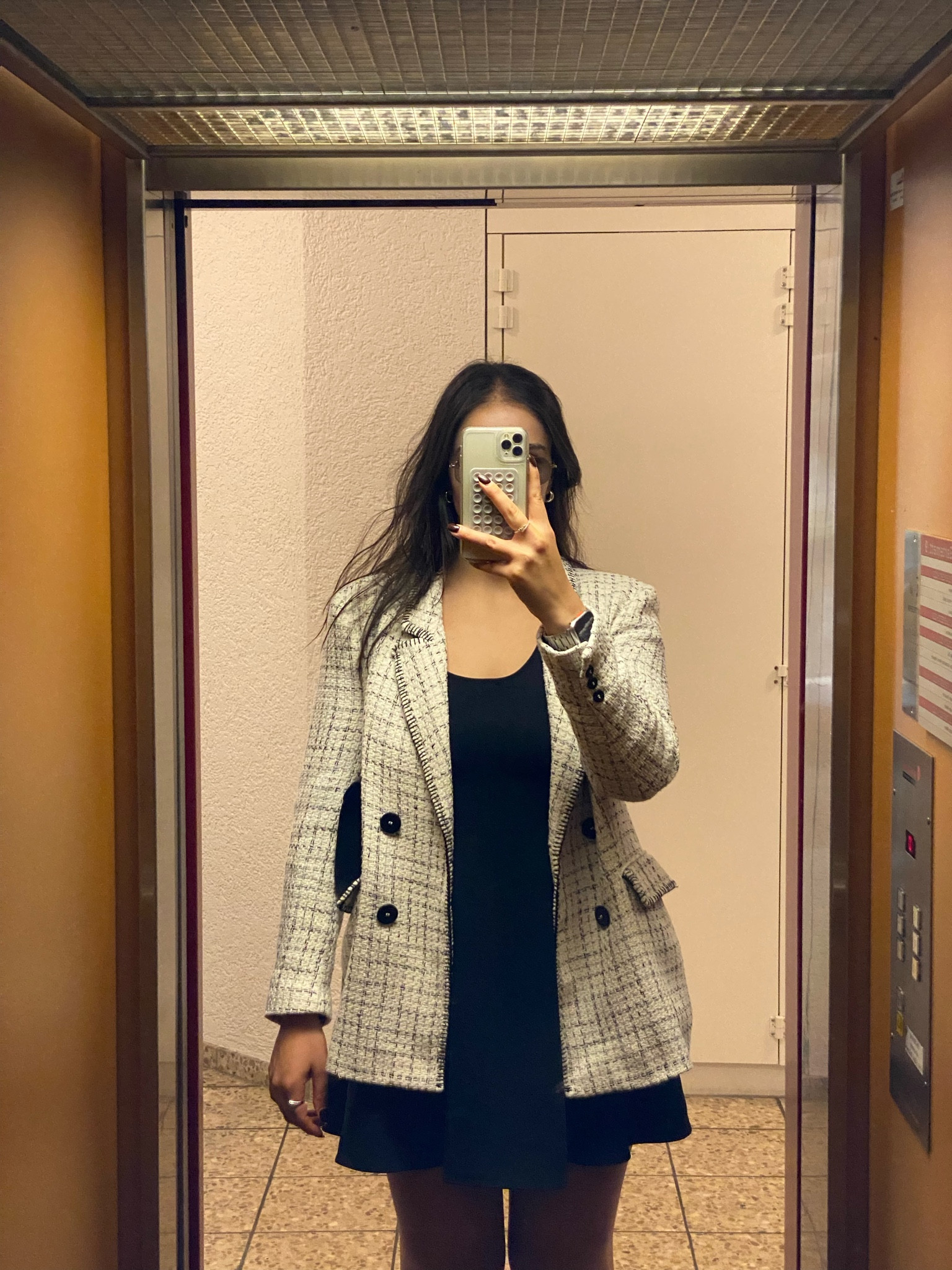 Black dress with white blazer. 
Perfect combo! 

 #LTKluxury #LTKgrwm #LTKstyletip