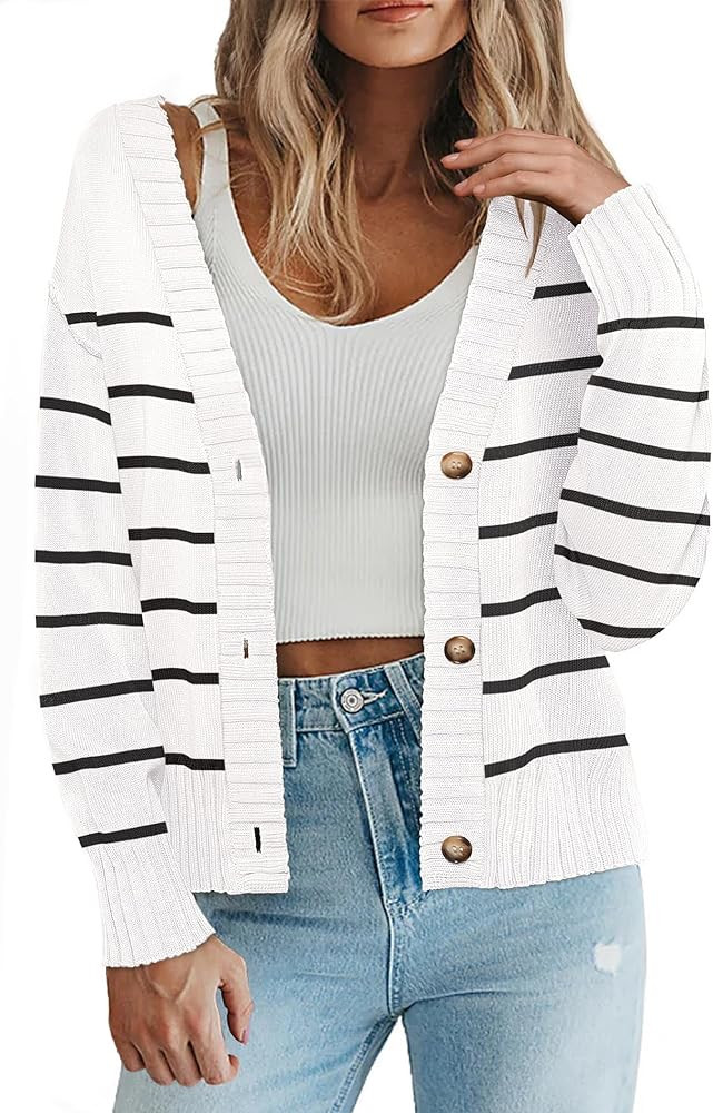 Zeagoo Women's Cropped Cardigan 2024 Fall Button Sweaters V Neck Long Sleeve Cardigans Knit Outwe... | Amazon (US)