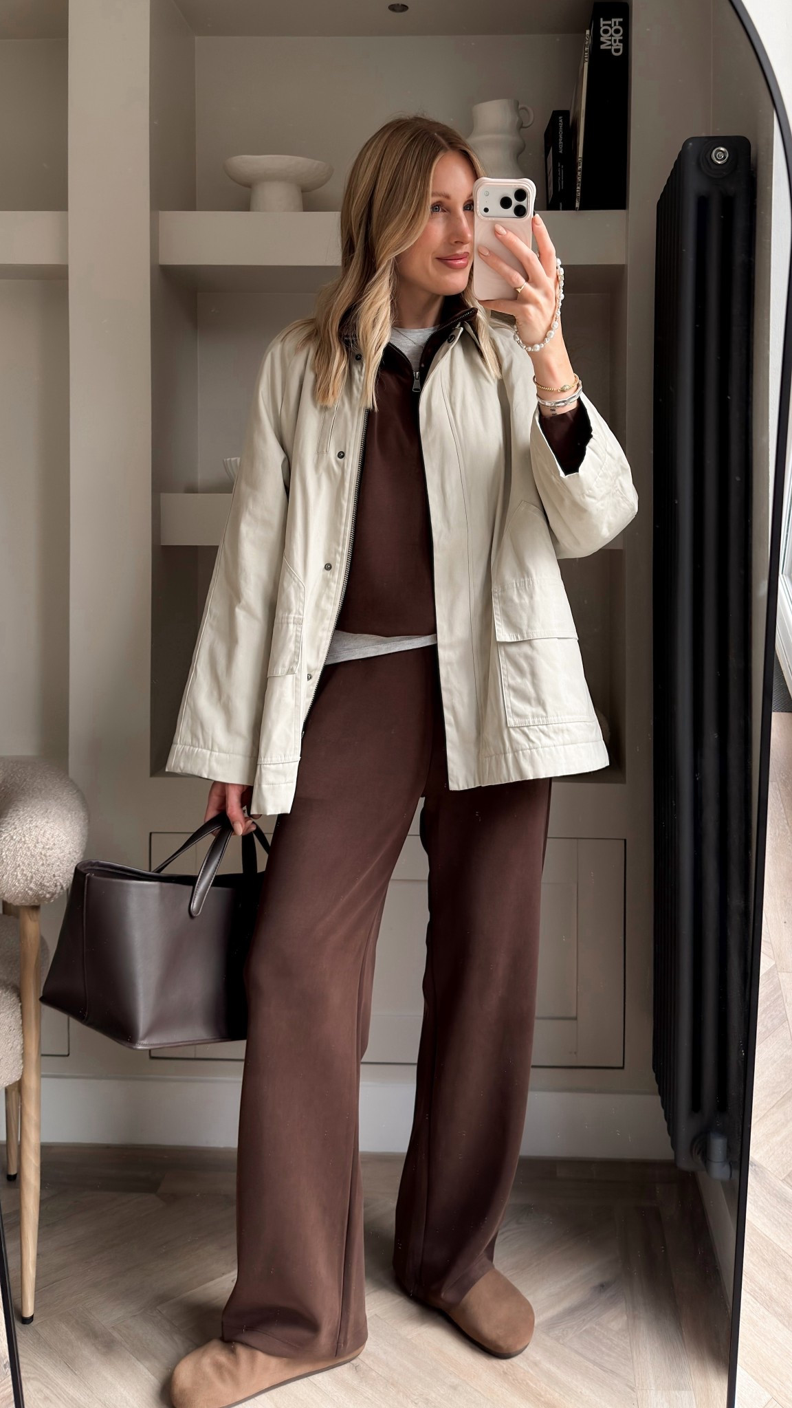 Barn jacket outfit
Espresso brown joggers
Chocolate brown loungewear
Half zip sweater 

Whistles jacket - French Connection loungewear - Zara t-shirt - The Row mules dupes - suede clogs - The row Idaho dupe Amazon 

#LTKuk #LTKautumn #LTKeurope