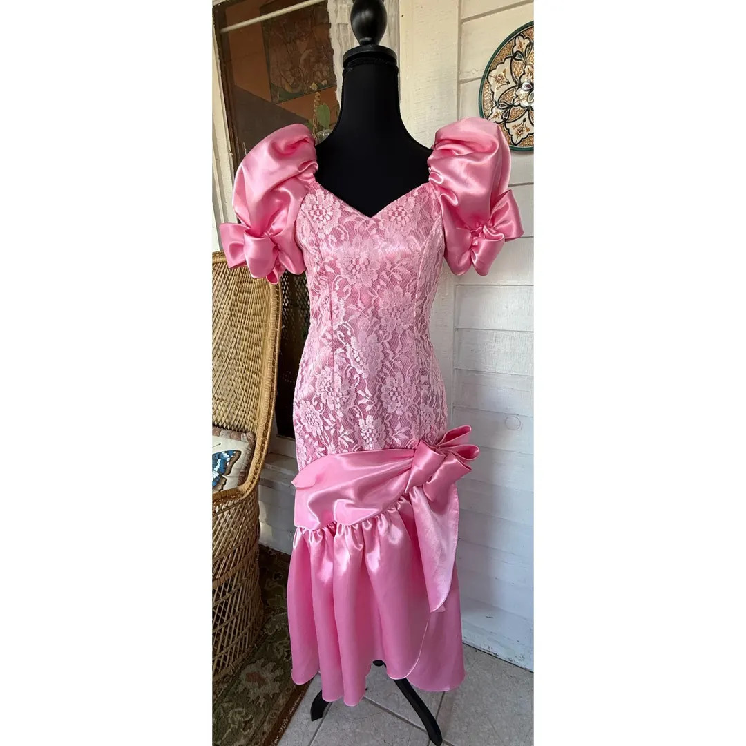 Vintage 80s Pink Satin Lace Prom/evening Dress Puffy Sleeves Big Bow XS - Etsy | Etsy (US)