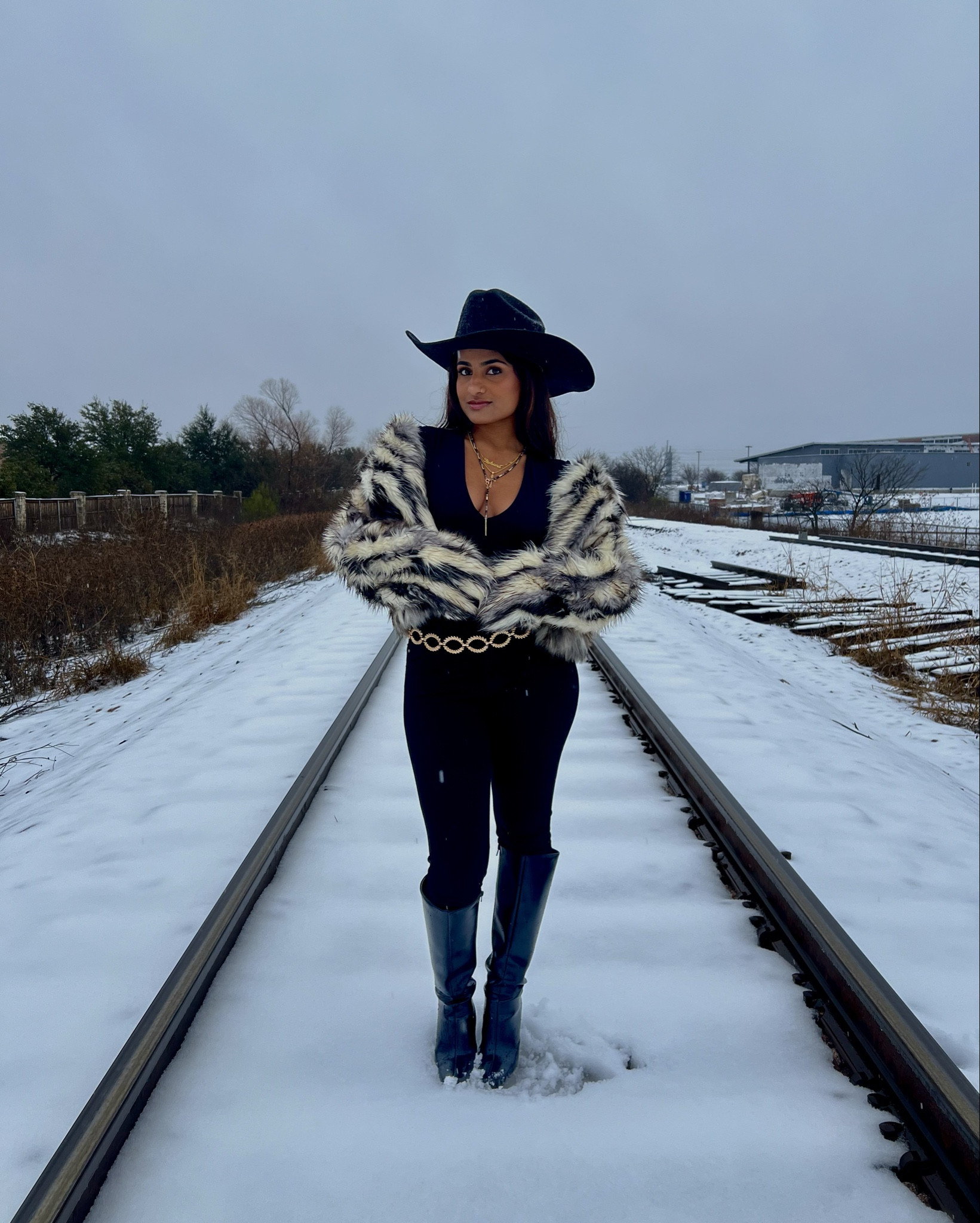 Western Winter Look

Cowgirl outfit Inspo  cowgirl must have  western finds  western outfit Inspo  rodeo outfit looks  fur coat Inspo  fur coat outfit  black cowboy hat  cowboy hat outfit  Rohana_Kuriakose

#LTKFindsUnder100 #LTKSeasonal #LTKStyleTip