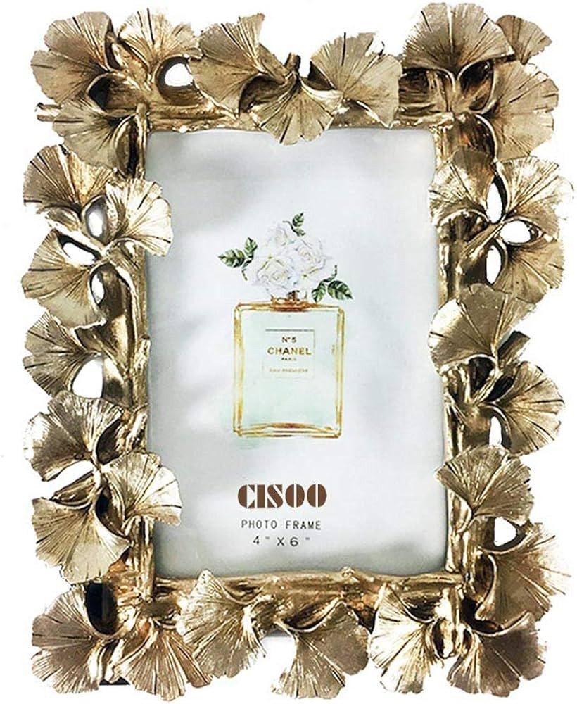 CISOO Vintage Picture Frame 4x6 Antique Photo Frame Table Top Display and Wall Hanging Home Decor... | Amazon (US)