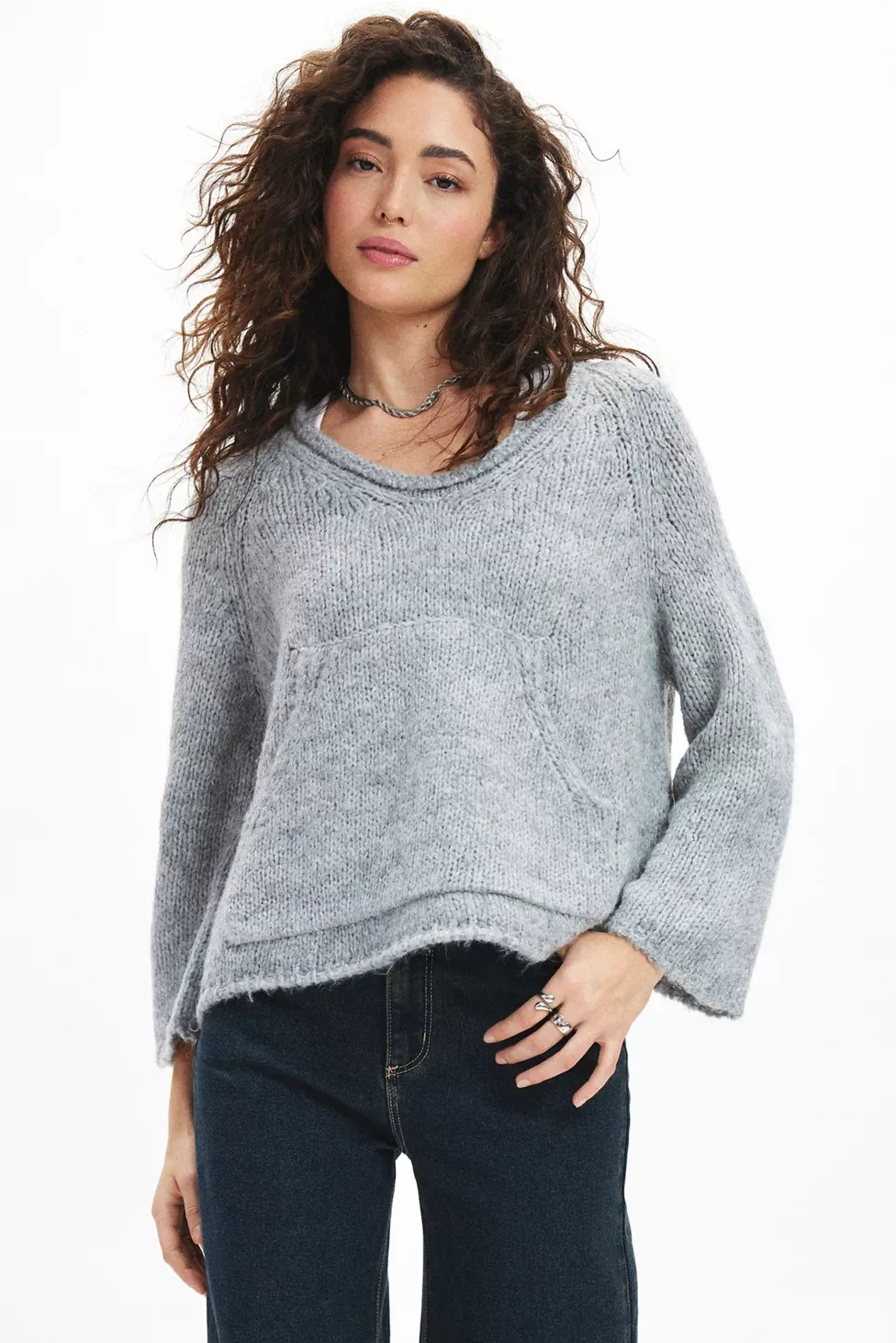 BDG Ryleigh Pullover V-Neck Sweater | Urban Outfitters (US and RoW)