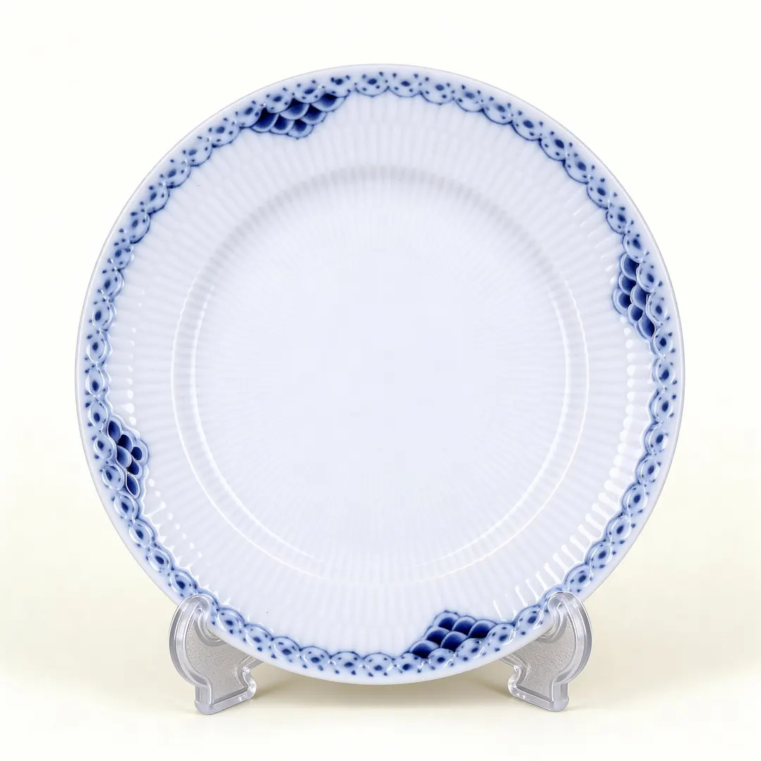 Royal Copenhagen Blue Princess #574 Plate, 17 cm | Etsy (US)