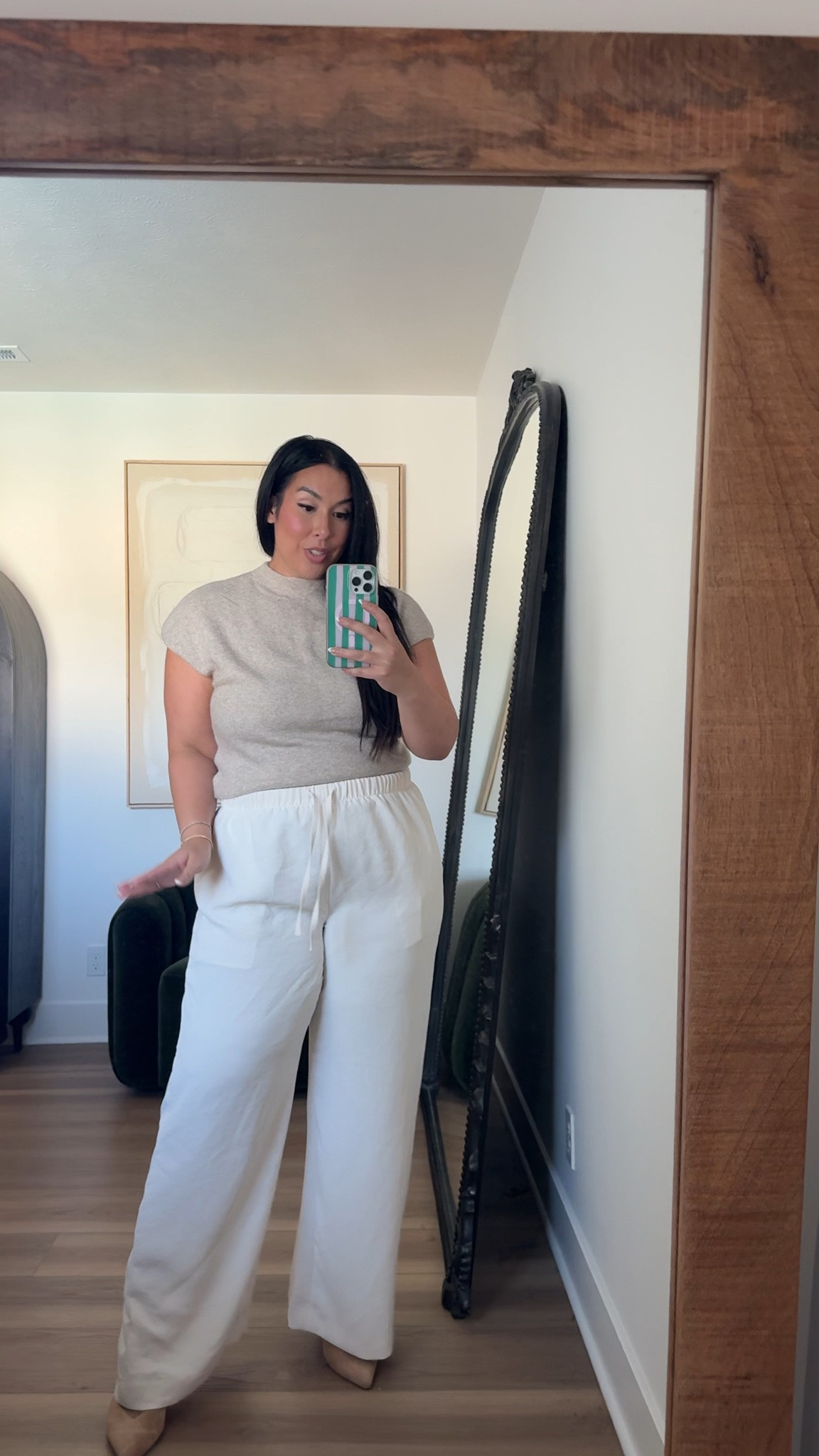 These are the Aritzia version, more room in the belly and are longer!

midsize fashion, midsize favorites, aritzia lodge pant

#LTKSeasonal #LTKMidsize