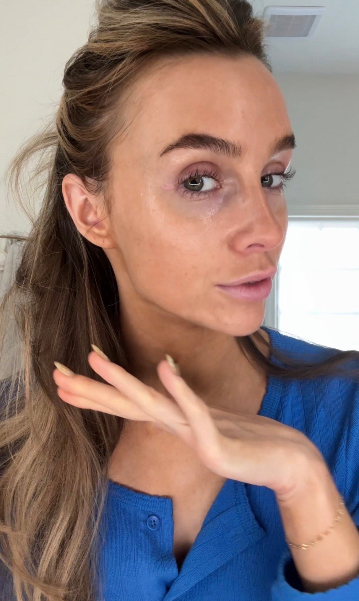 #ad My skin has been so glowy recently! @thayers @target #ThayersPartner #targetstyle #TargetPartner #Target