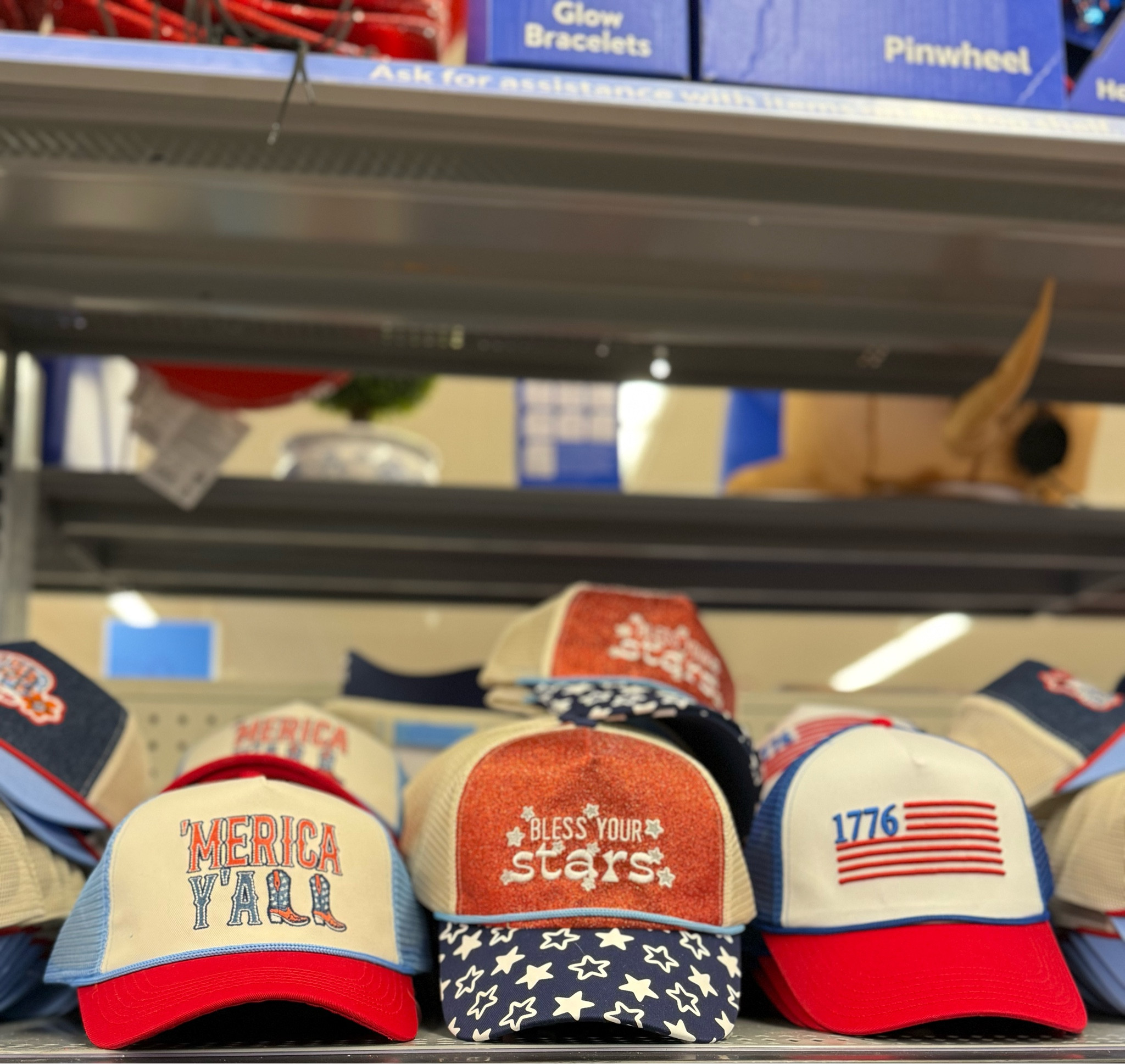 Summer must have 
Cooler 
Sports mom 
Patriotic 
Memorial Day 
Independence Day 
4th of July 
Labor Day