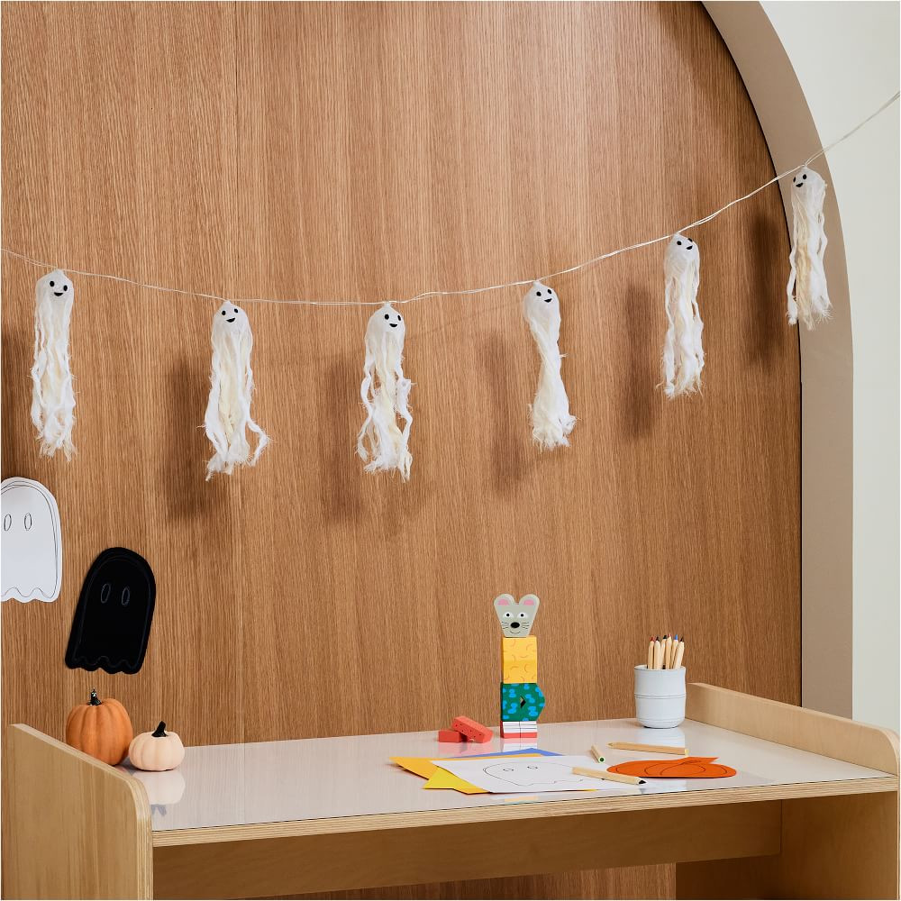 Light-Up Hanging Ghosts | West Elm (US)