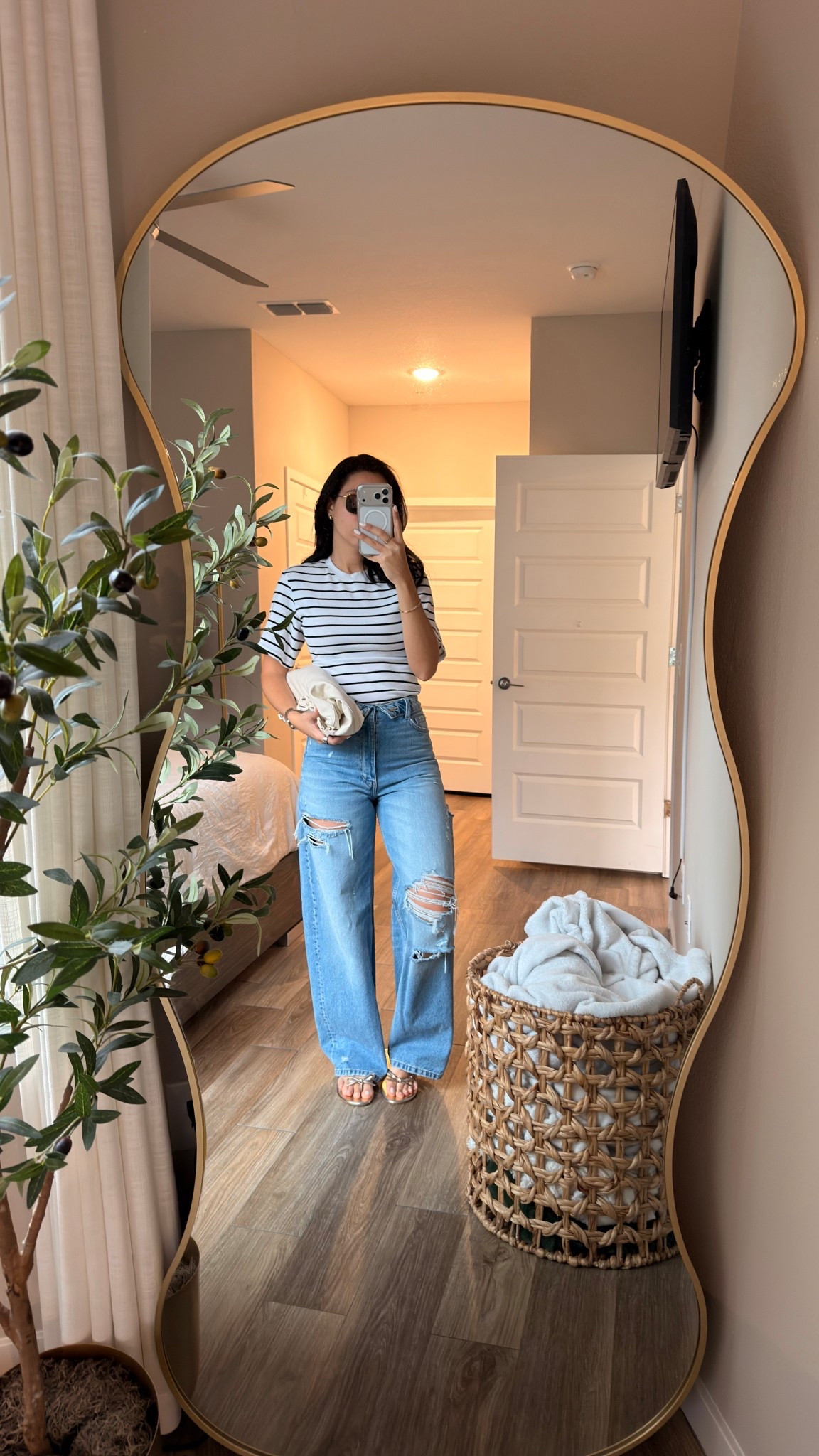 Daily outfit idea 

#LTKSeasonal #LTKootd #LTKdayinmylife