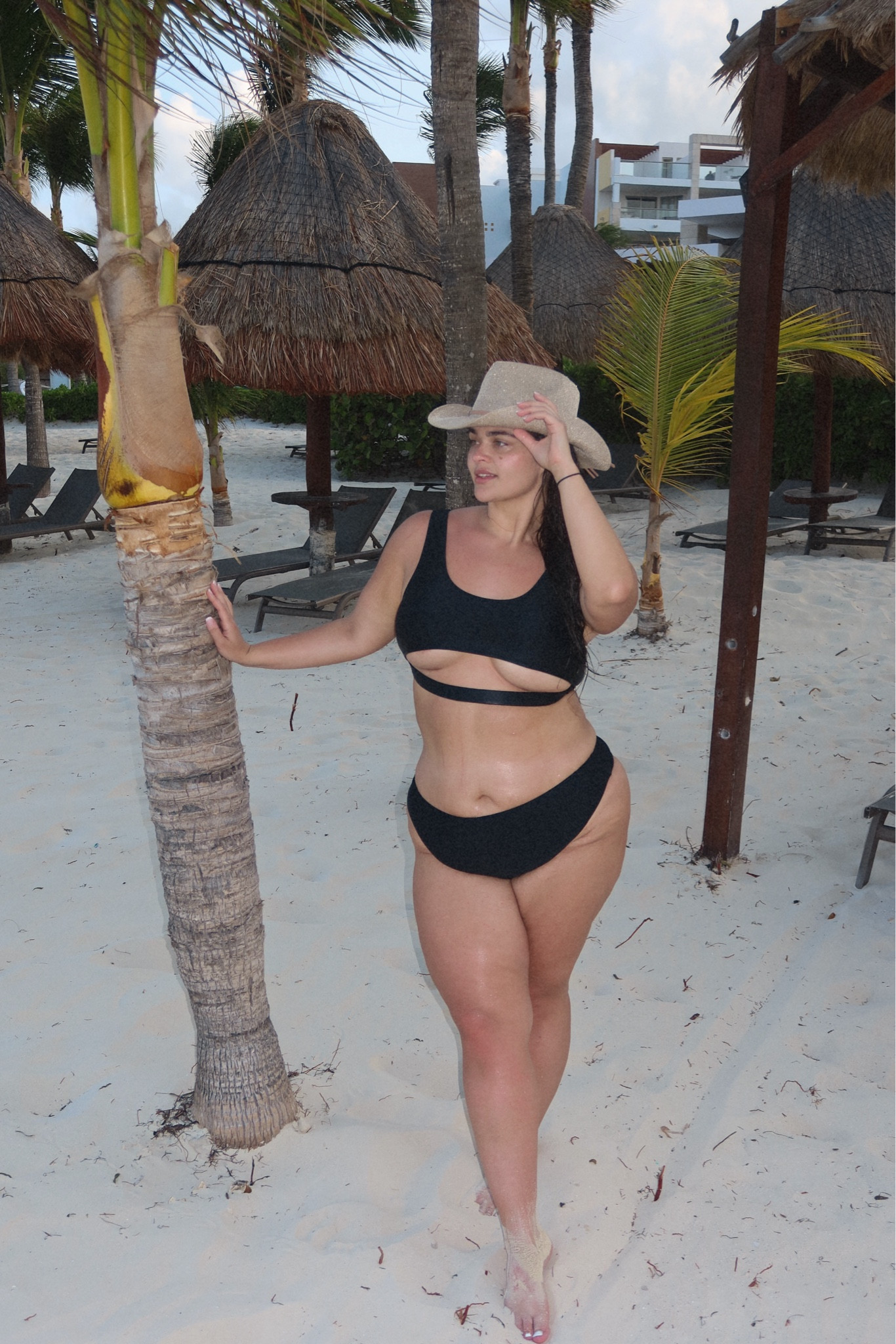 First day in paradise! 

Wearing the top from the Amazon bathing suit and the bottoms from the Forever21 bathing suit 🖤

You can add your monogram for free on the LLBean website which is what I did!! 

Size XL in everything 

Vacay wear, resort wear, swim, bathing suits, size 14 fashion, mid size swim, vacation wear, summer 

#LTKtravel #LTKmidsize #LTKswim