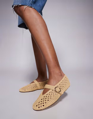 Steve Madden Alara woven ballet flats in natural raffia | ASOS (Global)