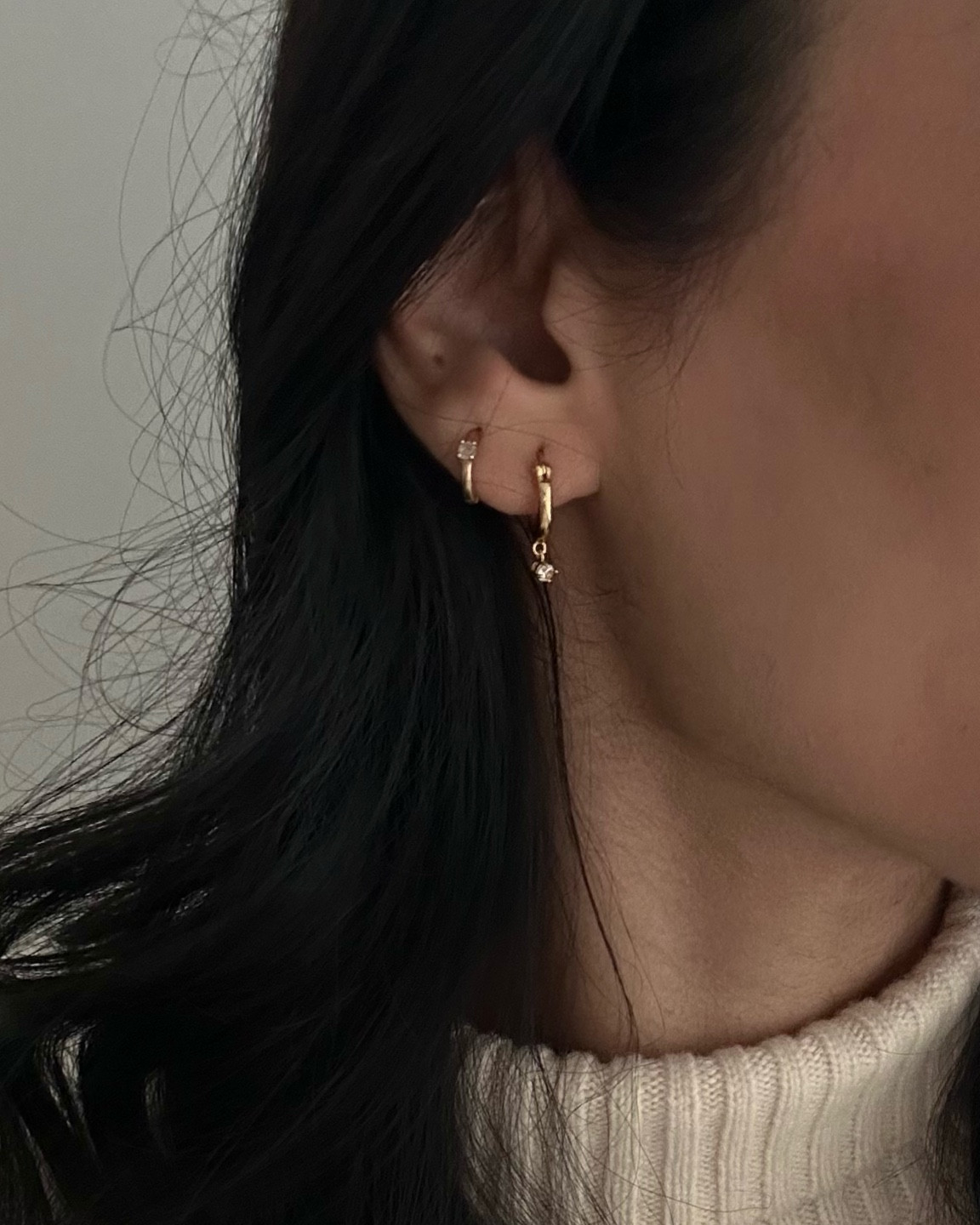 MEJURI◆華やか*上品な印象*歩くたびに揺れる/Round Topaz Hoops 18k Gold Vermeil Round Topaz Hoops - Handcrafted Jewelry