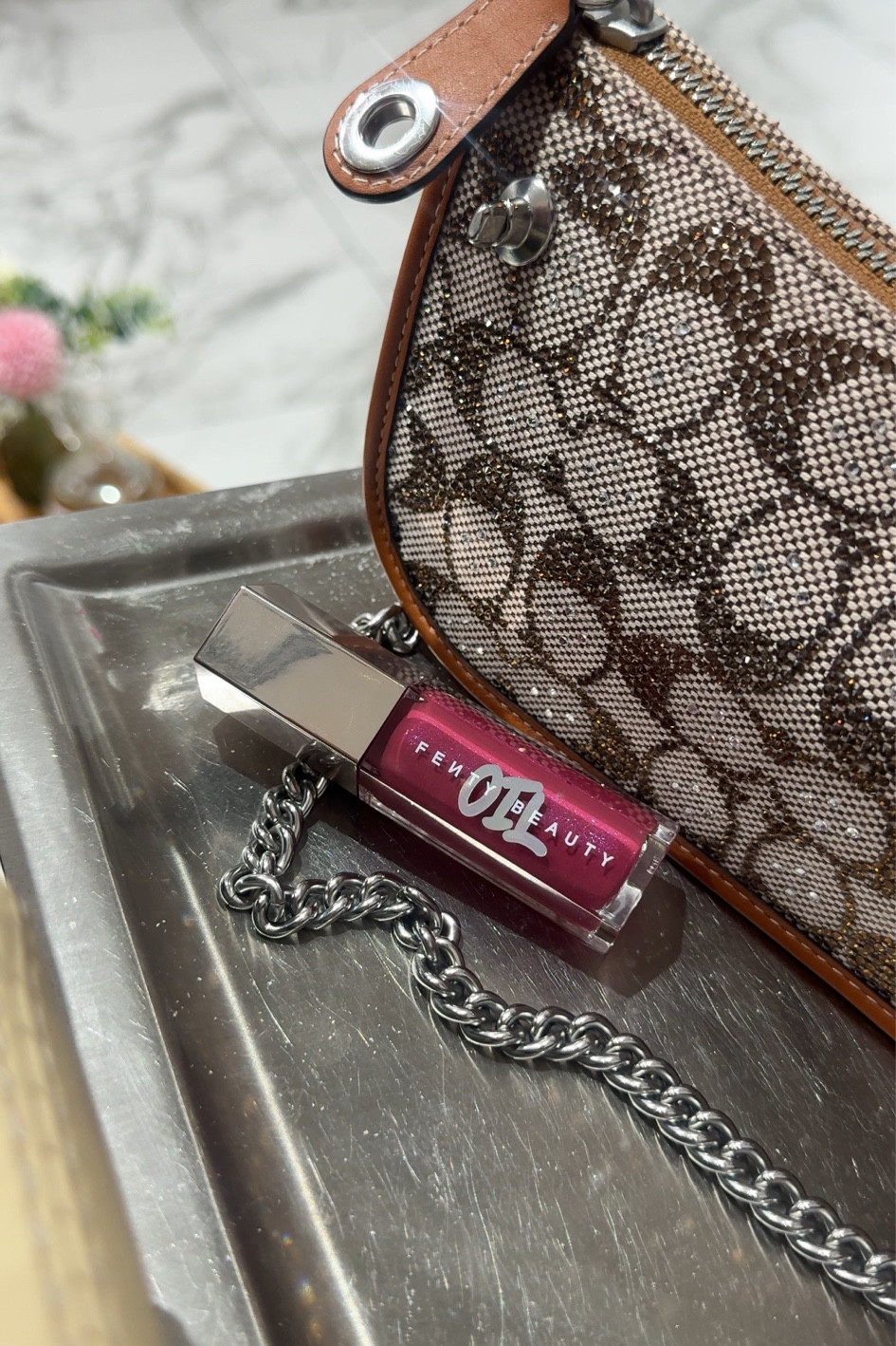 Insane lip oil; stunning color👄✨

#LTKBeauty
