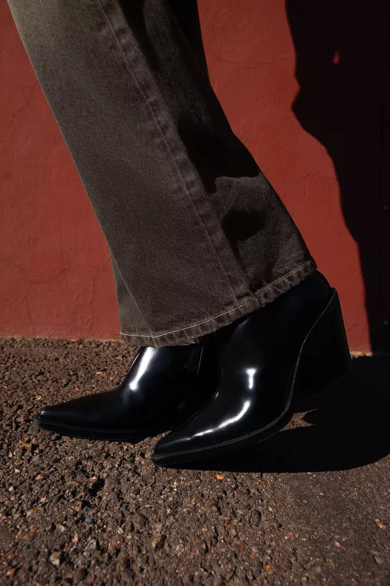 COWBOY HEELED ANKLE BOOTS | Zara US