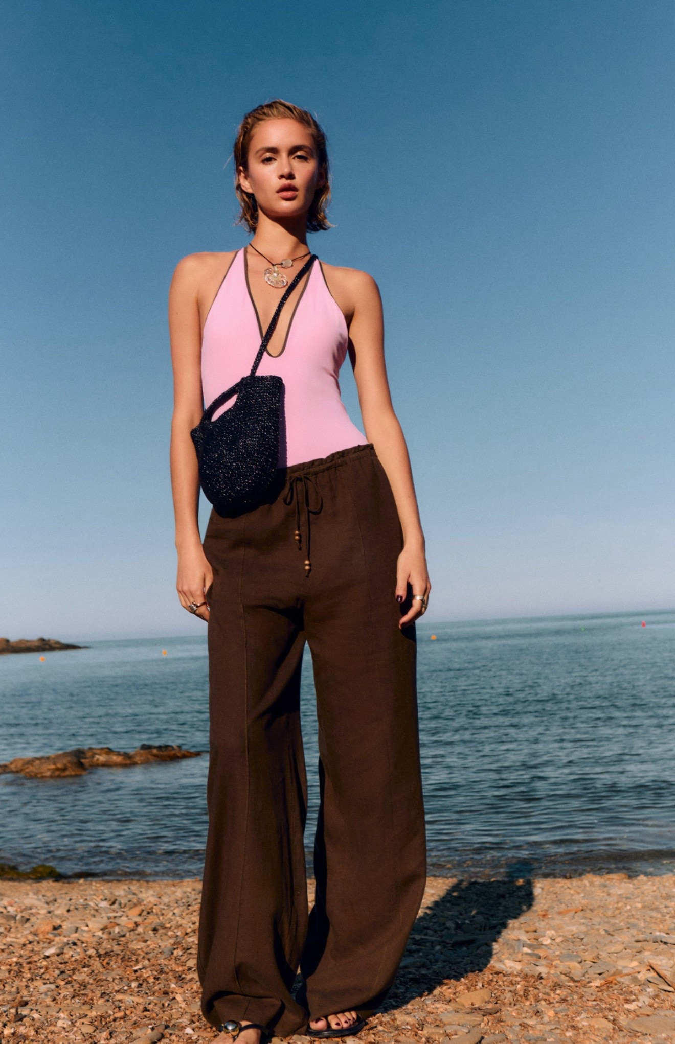 Brown linen pants perfect for the summer and fall 

#LTKFindsUnder50 #LTKStyleTip #LTKFindsUnder100