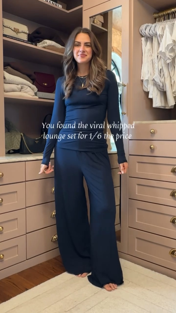 This was such a GOOD find on amazon and a look for less for Negative sleepwear.
Top - small
Bottoms - medium

Pajamas, loungewear, pjs, ootn

#LTKootd