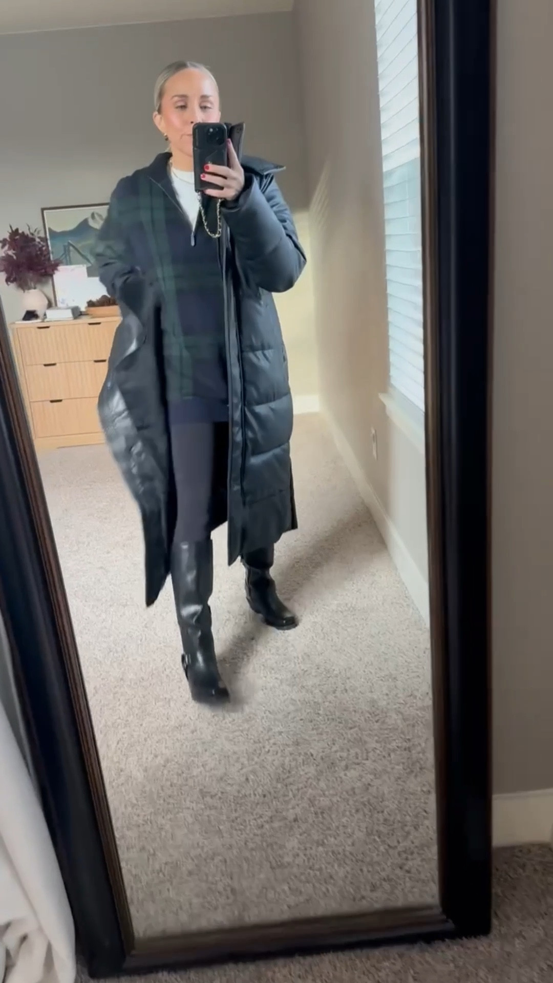 A perfect comfy outfit 

#LTKootd #LTKgrwm #LTKHoliday