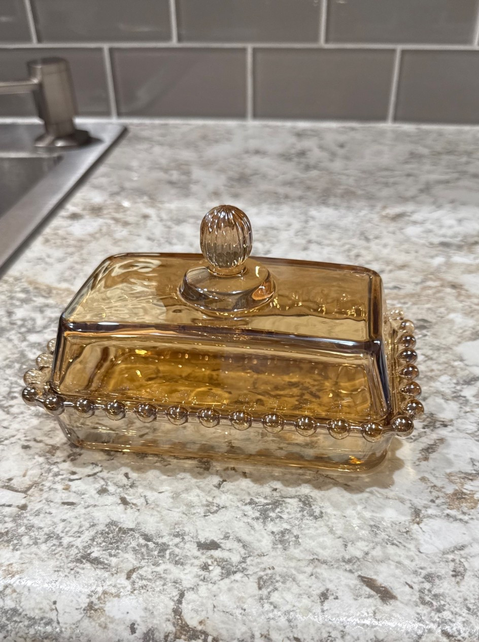 Cutie little butter dish 🧈 