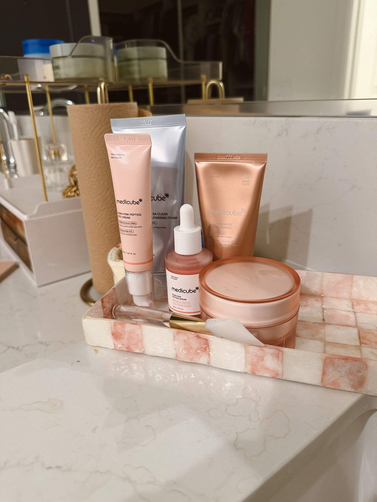 I’ve been using medicube lately and my skin has gotten so much better! These products have been my routine 