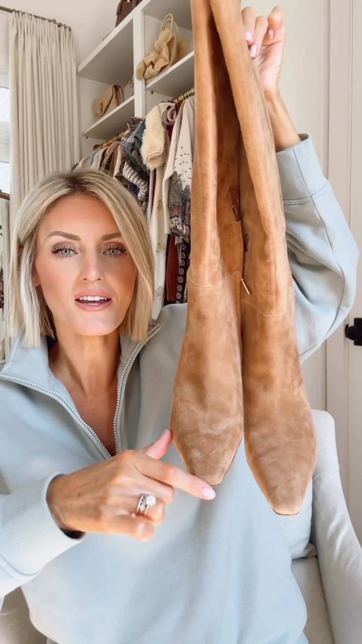 These boots are perfect for fall! 

Loverly Grey, fall boots, tall boots, suede boots

#LTKSeasonal #LTKStyleTip #LTKShoeCrush