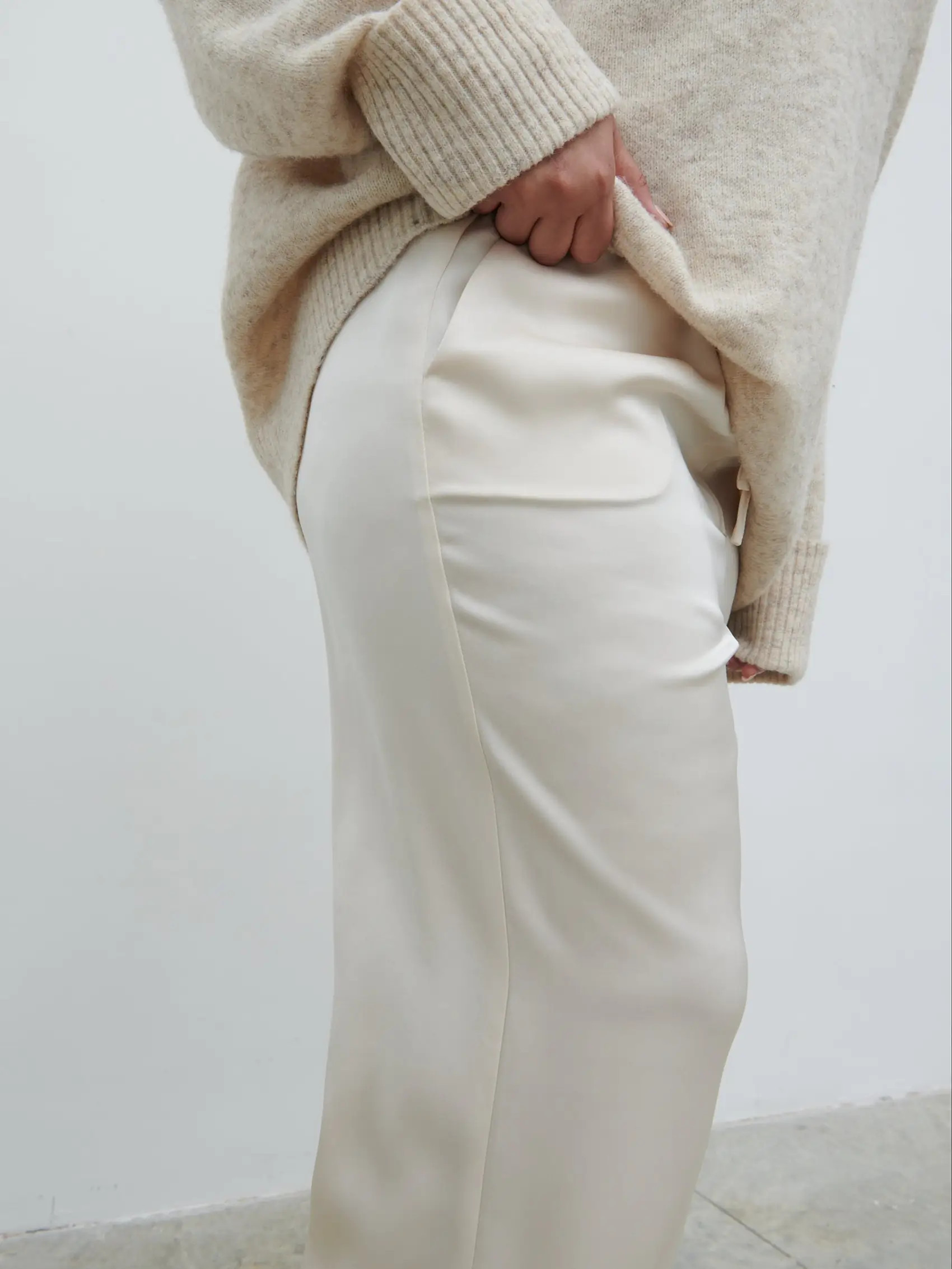 Breya Satin Drawstring Trousers Curve | Pretty Lavish (UK)