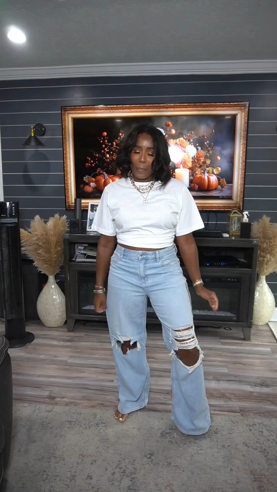 Got these jeans in a 10 and top in medium. American Eagle jeans try on, American Eagle jeans haul, American Eagle denim, American Eagle wide leg jeans, American Eagle ripped jeans, American Eagle leopard jeans, AE jeans under $70, affordable American Eagle jeans, best American Eagle jeans 2025, American Eagle denim haul, American Eagle wide leg denim, American Eagle try on haul, closet staples jeans, affordable jeans haul, mom style American Eagle, streetwear jeans women, workwear jeans women, American Eagle style inspo, AE jeans review, American Eagle new arrivals 2025#LTKFindsUnder100 

Comment SHOP below to receive a DM with the link to this post on my LTK ⬇ https://liketk.it/5oC8L #ltkmidsize #ltkover40