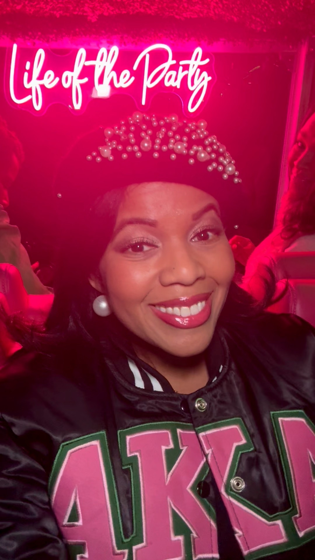 Loving this cute beret and bomber jacket combo!

#LTKootd #LTKgrwm #LTKdayinmylife