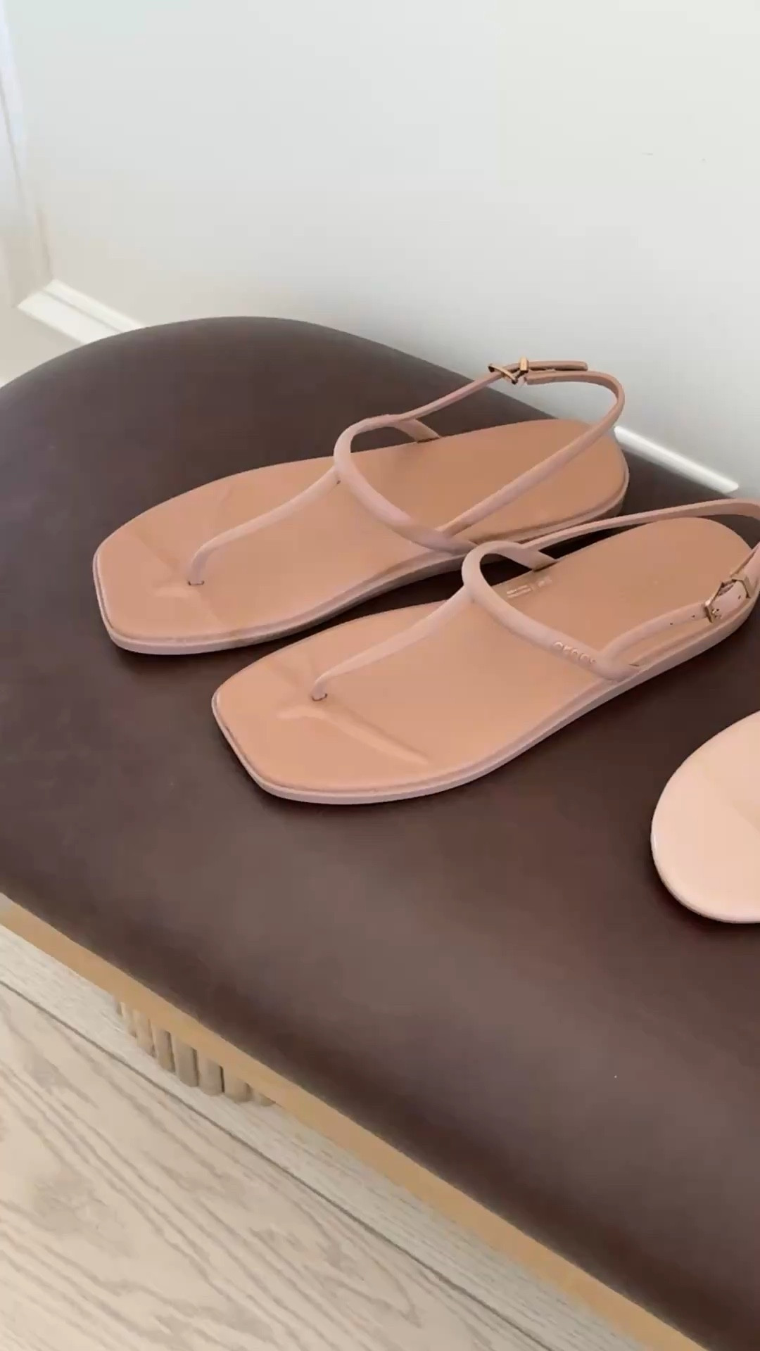 TTS in all but the middle pair runs really wide so if you have a normal/narrow foot I would pass. 
The crocs are soooo comfy ! 
#amazon #sandals 

#LTKMidsize