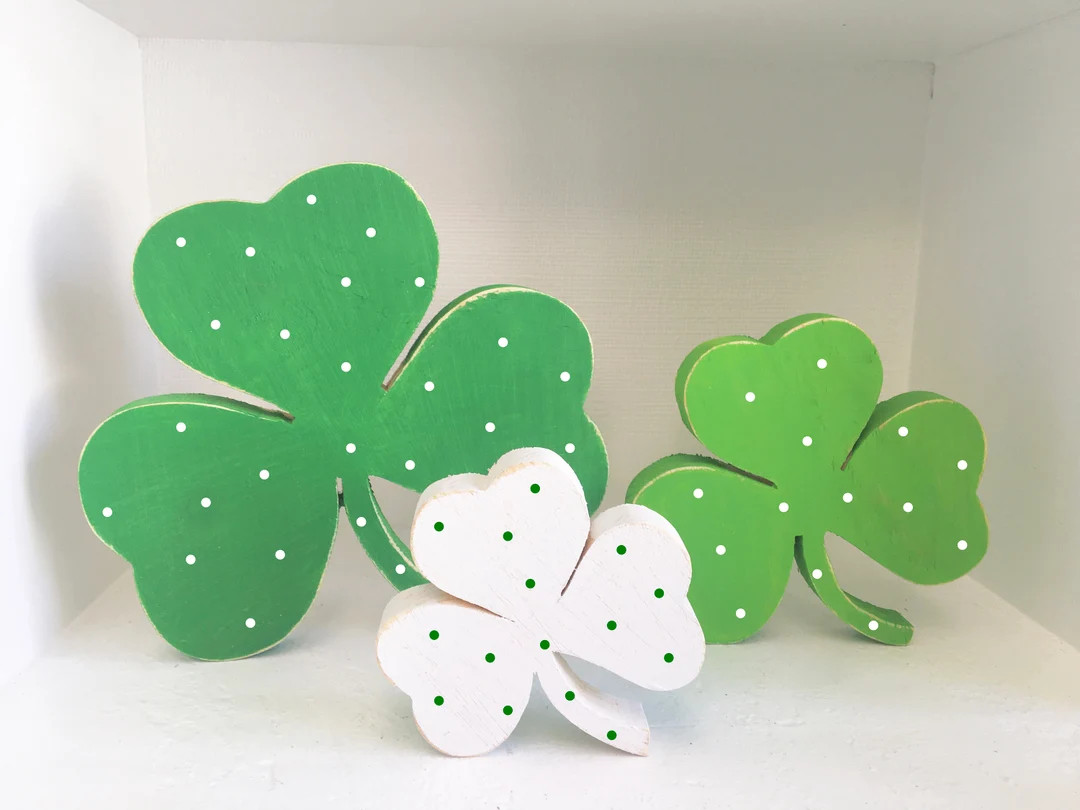St. Patrick's day decor, wooden shamrocks, Tiered tray decor, St. Patty's day, polka dot shamrock... | Etsy (US)