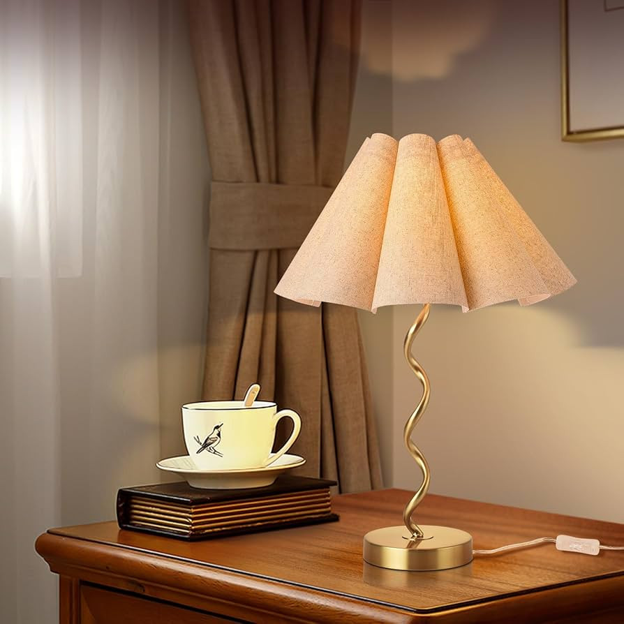 Gold Modern Table Lamp, Scalloped Pleated Desk Lamps Wavy Lamp for Bedside, Bow Table Lamps for K... | Amazon (US)