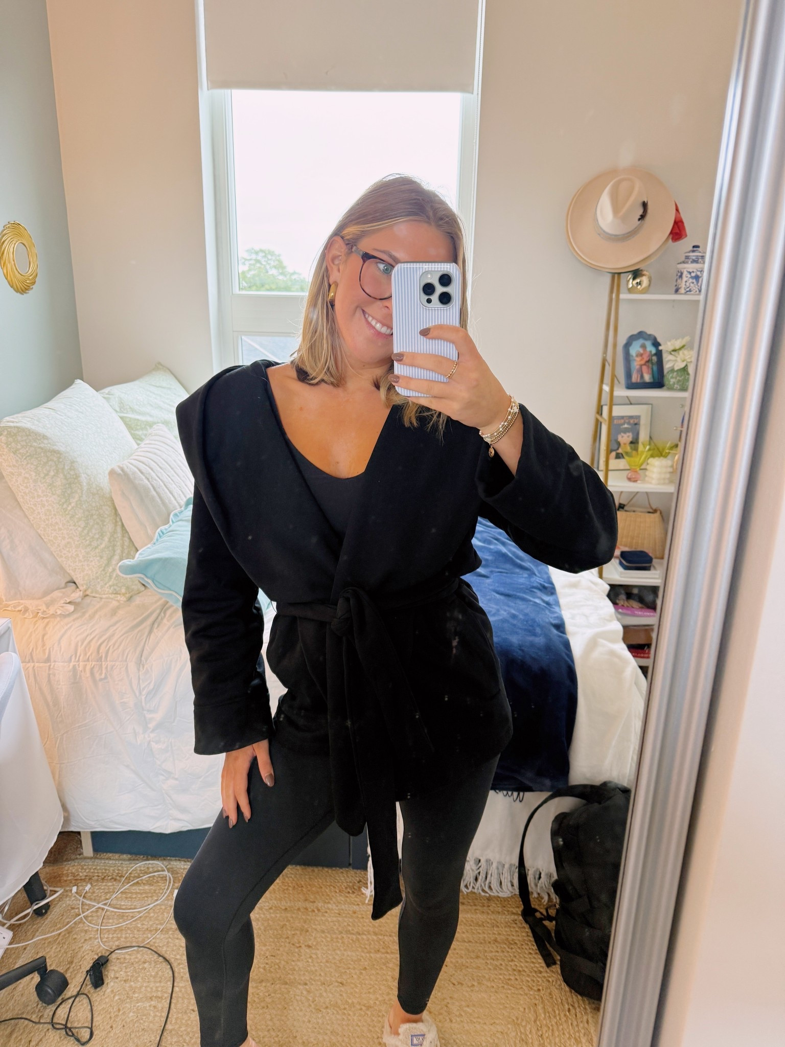 this is my new favorite outfit! I am never taking this hoodie off it’s perfect let’s match🙂🩷

#LTKActive #LTKStyleTip #LTKTravel