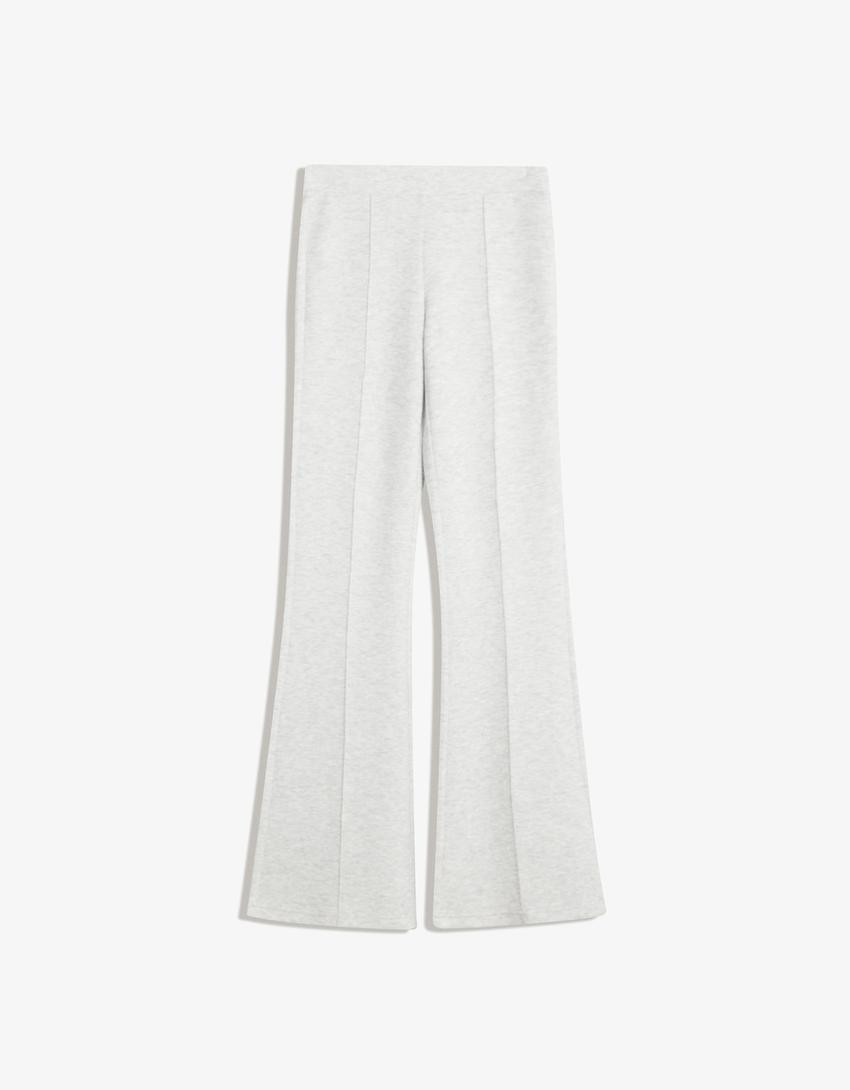 Soft-Schlaghose mit Modal - Hosen - Damen | Bershka DE