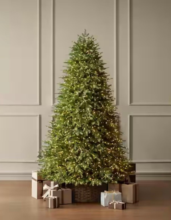 Hurry! Viral Twinkling Christmas Tree!

#LTKHoliday #LTKHome #LTKStyleTip