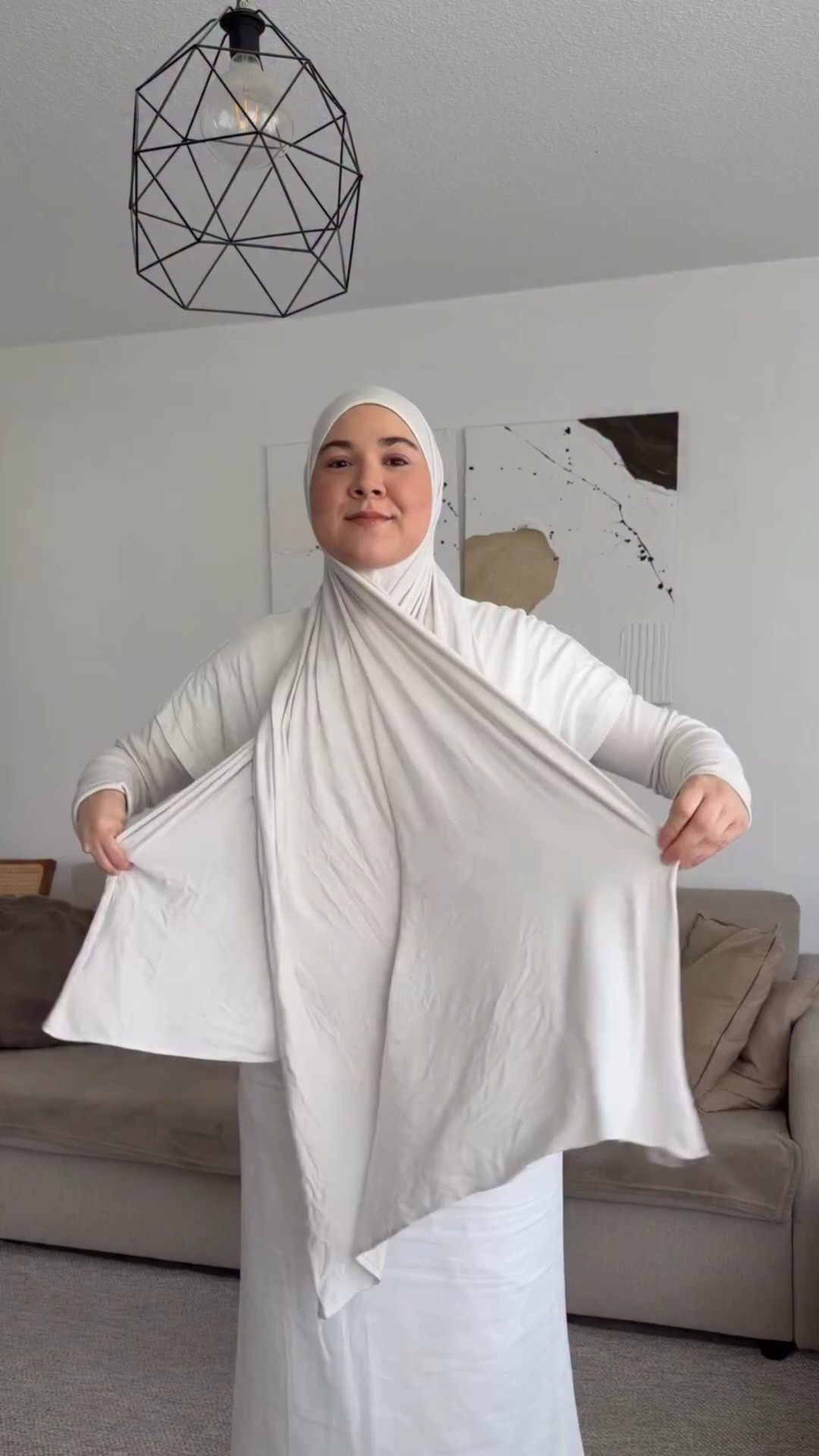 Another day another beautiful summer/eid outfit inspo for you guys! Would you wear this outfit?🍦

btw bin obsessed mit diesem Hijab Style zurzeit, weil es so einfach ist und clean aussieht🙊

#hijabfashion#hijabtutorial#hijabstylemodestminimalistcapsulewardrobemodestfashion#eidoutfit#eidoutfits