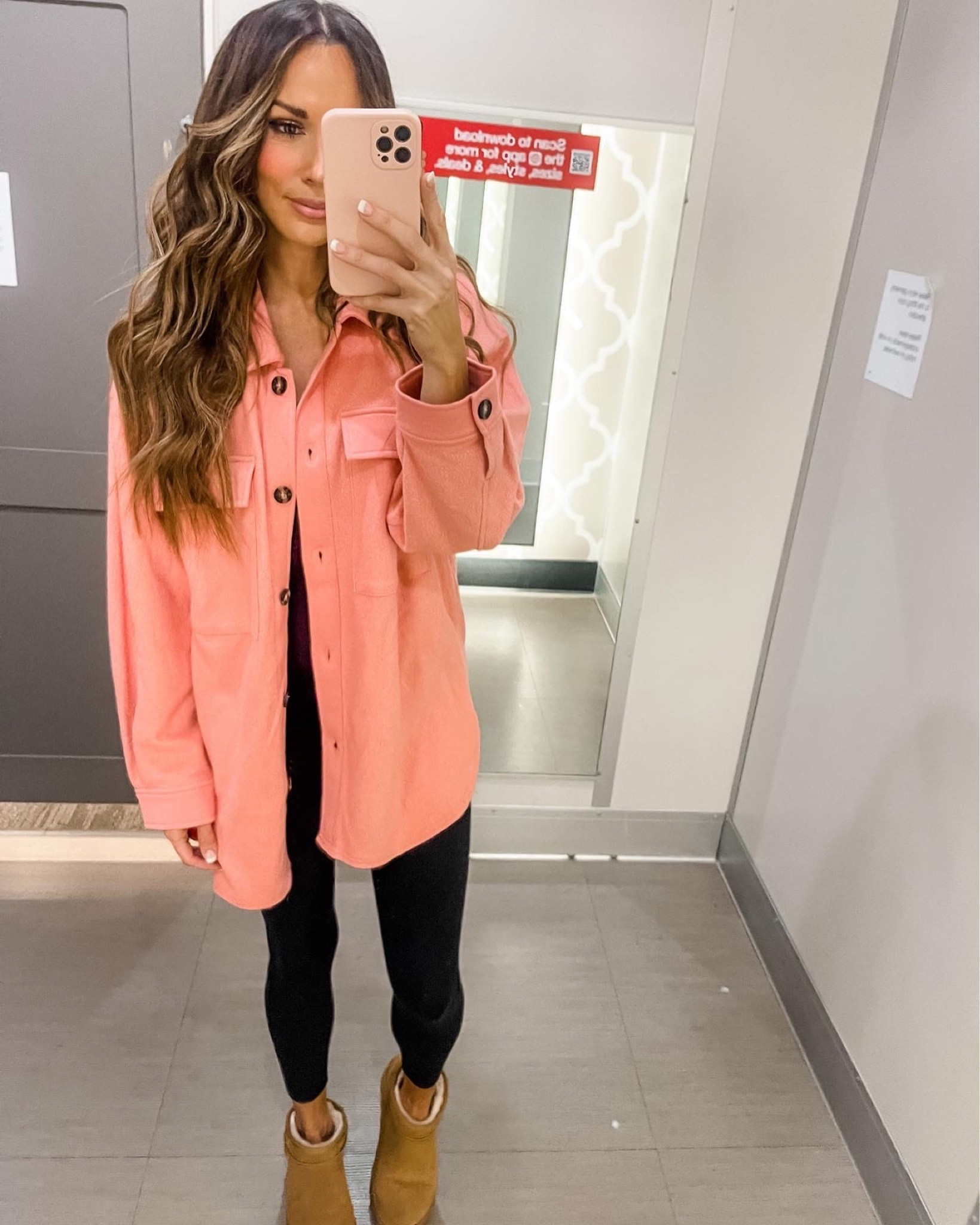 Size medium
Runs oversized 

#LTKunder50 #LTKstyletip