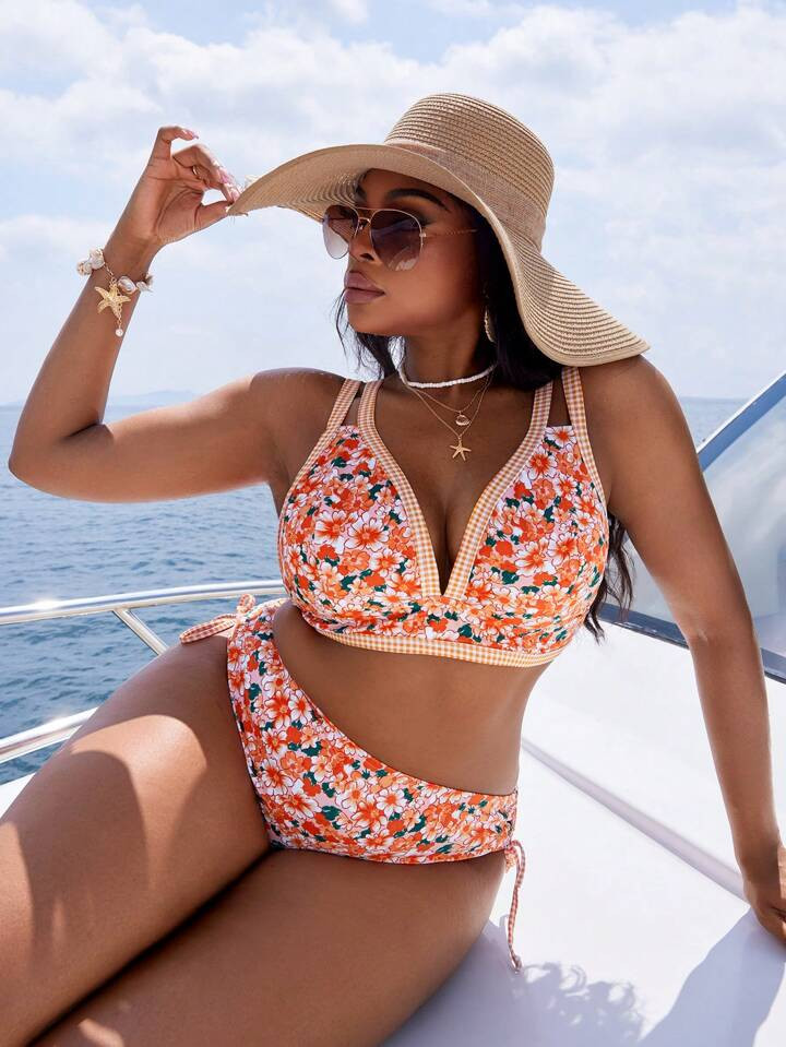 SHEIN Swim Curve Plus Size Women 2Pcs/Set Random Floral Print Ruffled High Waist Adjustable Strap Swimsuit Set, Fashionable For Holiday & Everyday Cute Bikini | SHEIN