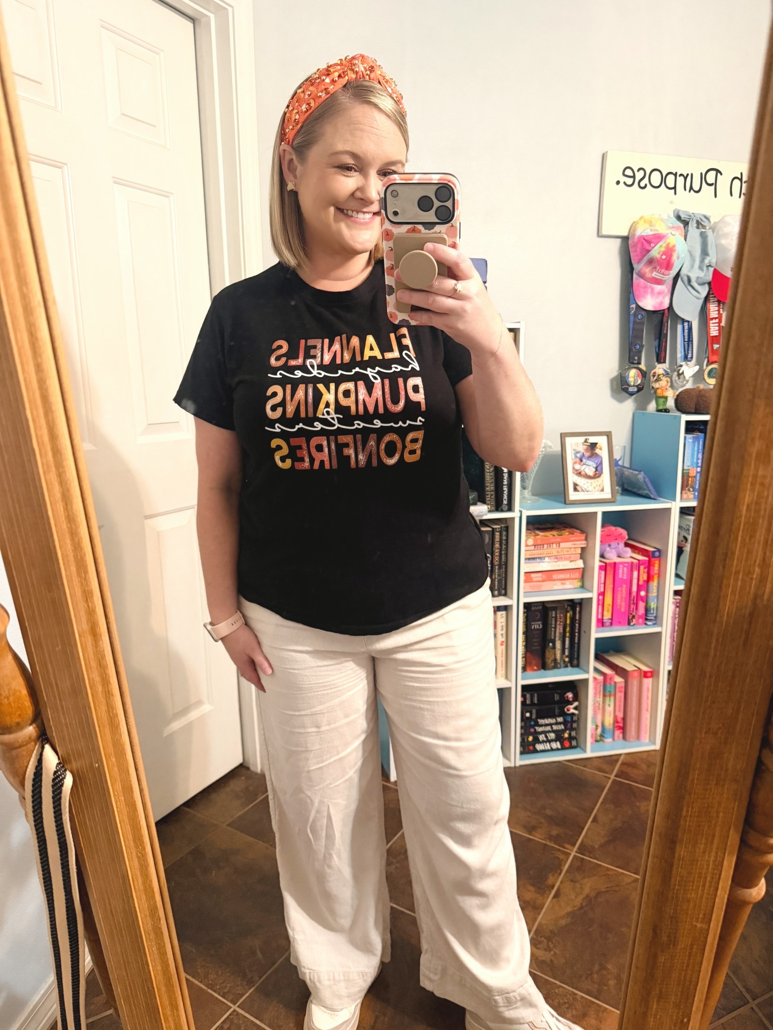 🍂 Comfy, cute, and classroom-approved. Wide-leg pants + a seasonal tee = my fall teacher uniform.

#LTKSeasonal #LTKMidsize #LTKHalloween