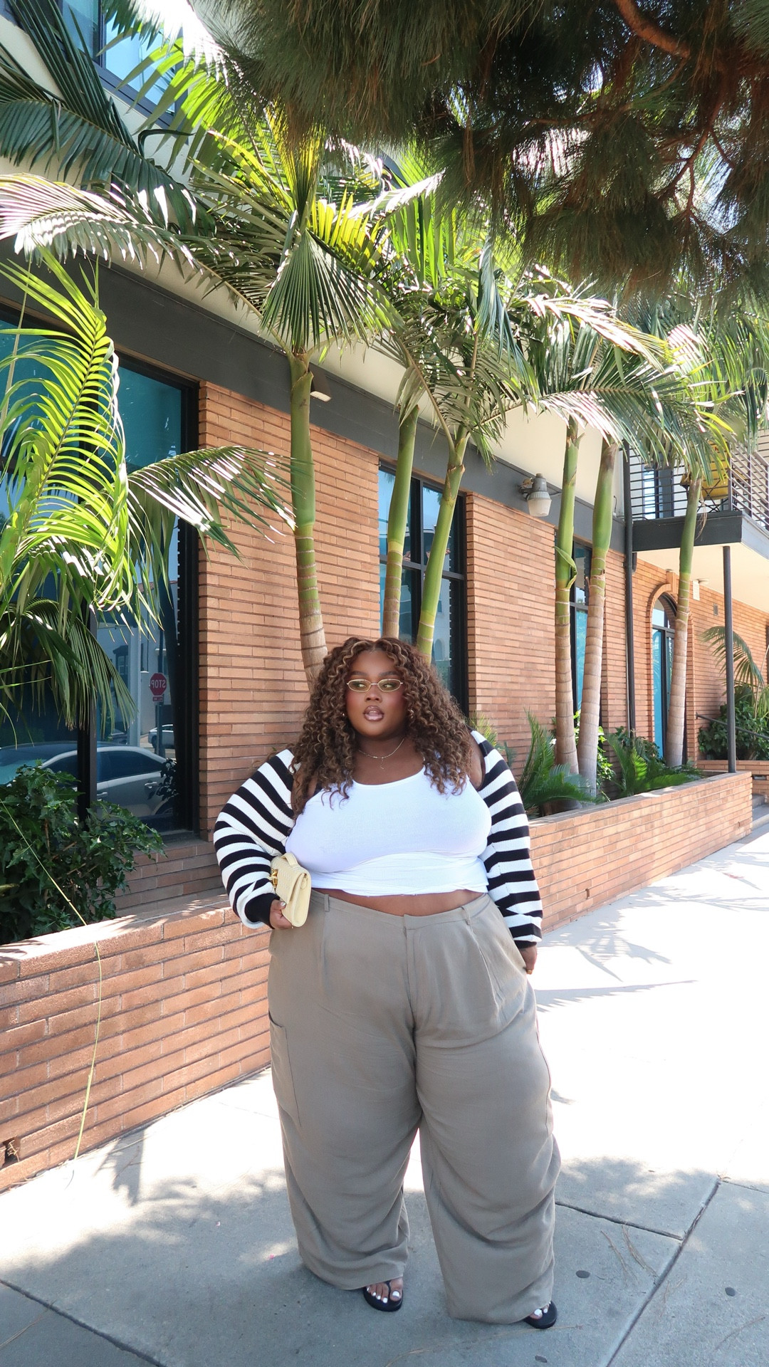 Casual summer ootd 💫 summer outfits, plus size summer outfit ideas, summer pants 

#LTKShoeCrush #LTKPlusSize #LTKStyleTip