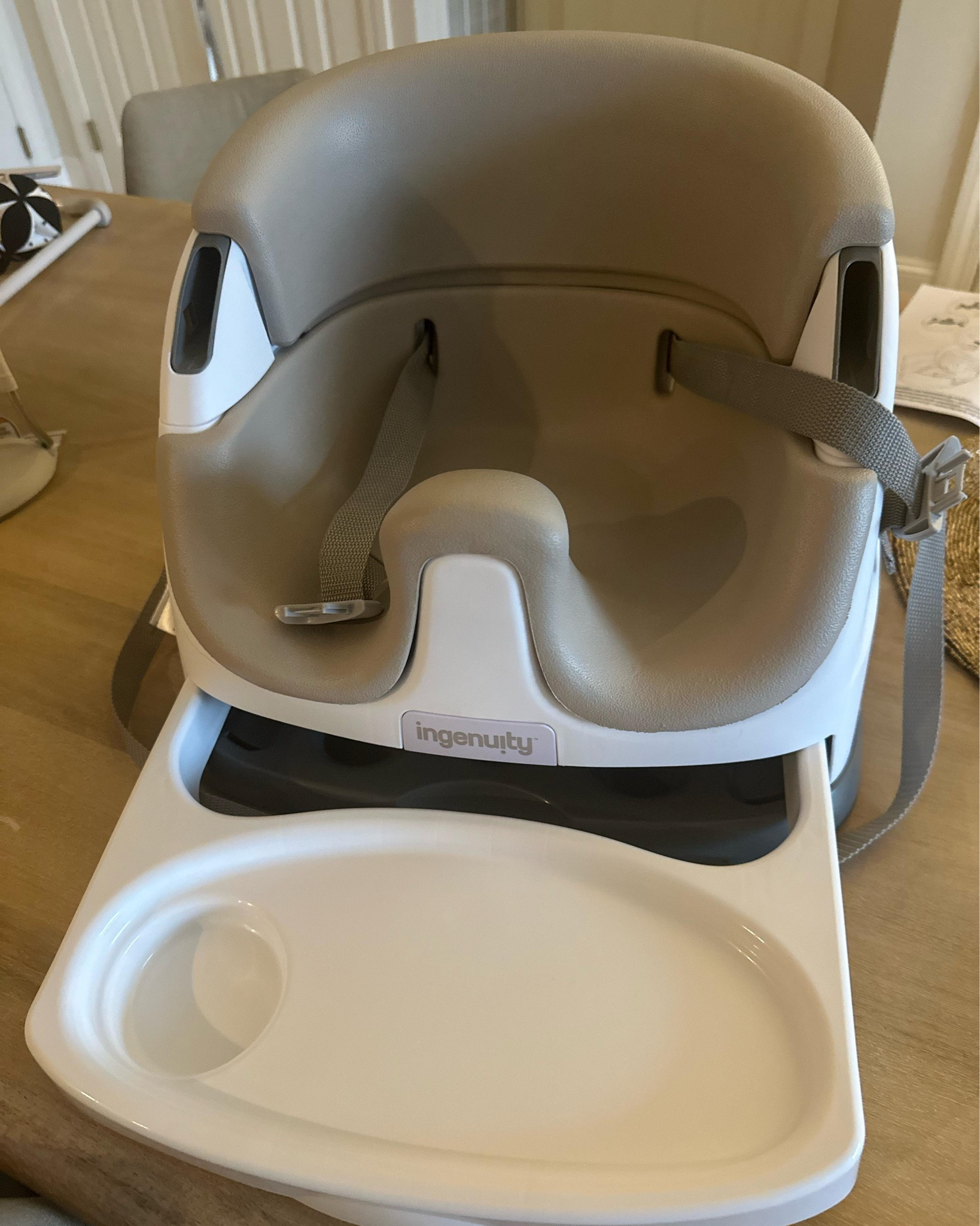 Game-changer alert for meal time 🍽️✨
We’ve been using this booster seat every single day 
easy to clean, secure straps, portable, and the tray snaps on/off in 2 seconds. If you’re building your baby registry or starting solids soon, this one is a must.

Linked the exact one here 🤍✨ 


#babyregistrymusthaves
#babyfeedingessentials
#boosterseat
#startingsolids
#momapproved
#babygearfavorites
#babyessentials2025
#momfinds
#toddleressentials
#ltkhome
#ltkbaby
#ltkmoms

