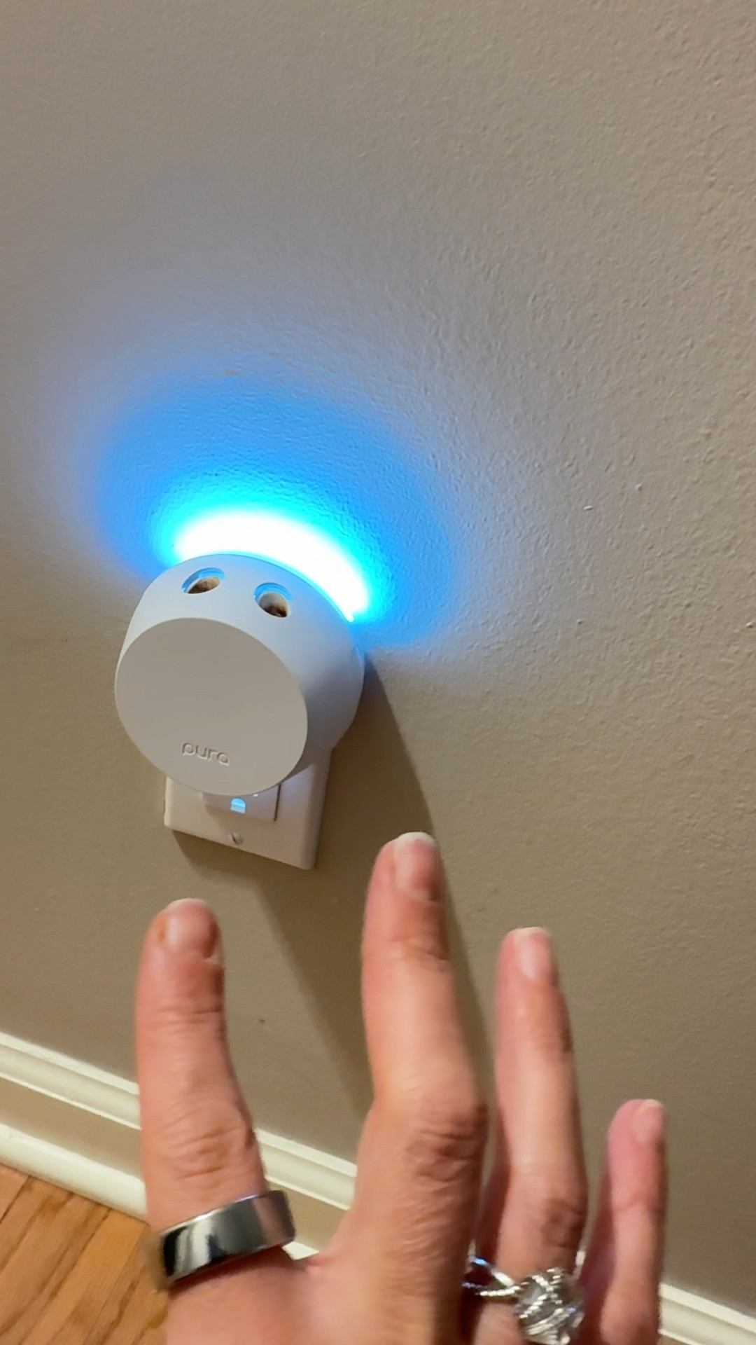 Here is a great gift idea for the ones who love candles or for the one who loves a good smelling house. Pura is perfect dirty Santa gift 

#LTKHome #LTKGiftGuide #LTKHoliday