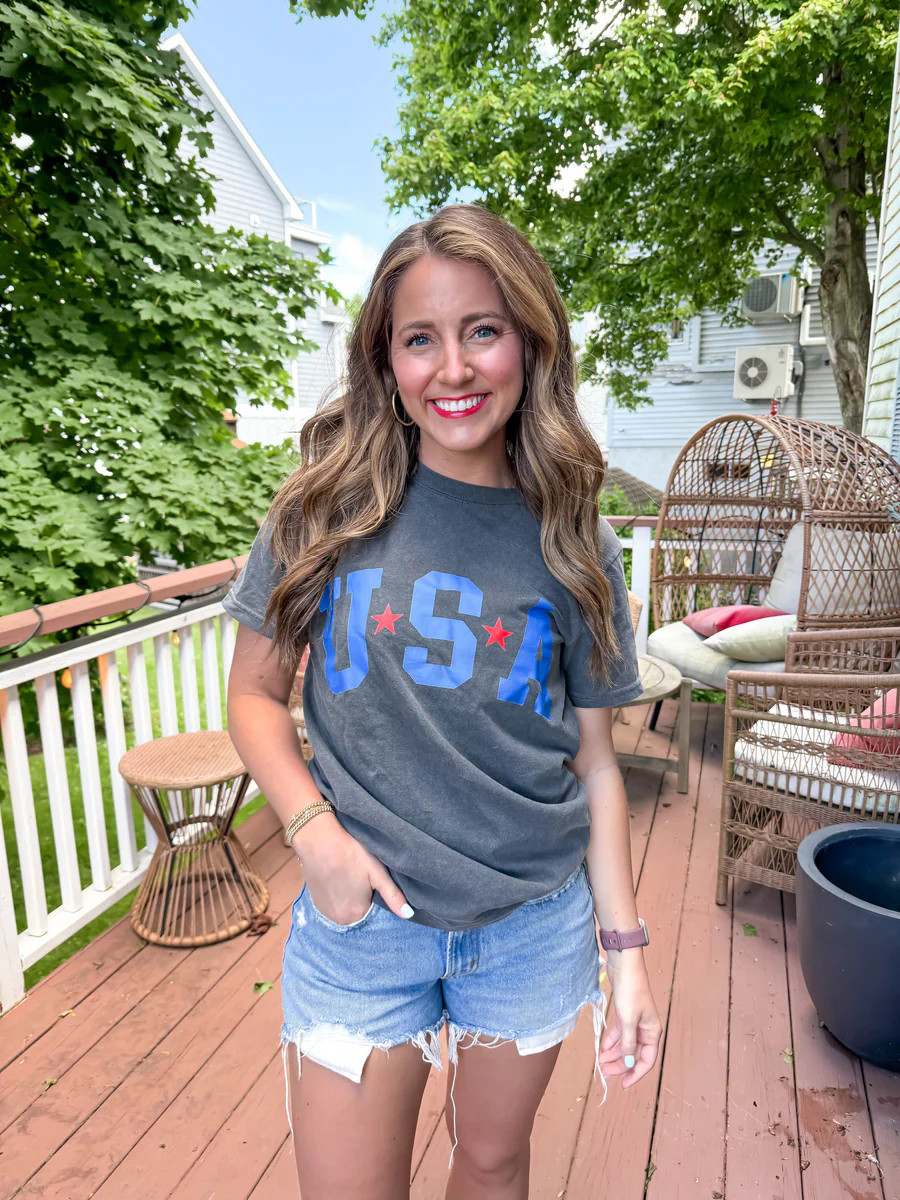 USA Graphic Tee | 28 COAST