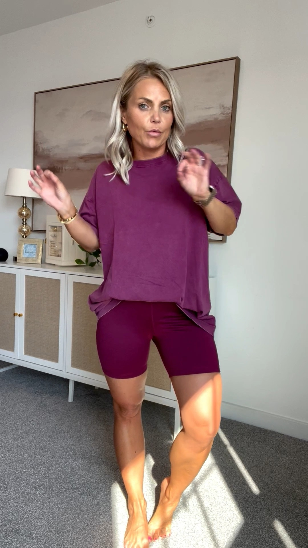 Old Navy athleisure look! This color is soo pretty so fall and these oversized tees are a must! So perfect with leggings


Jogger shorts, matching sets, workout outfit, gym outfit, oversized tees, old navy finds, old navy sale

#LTKMidsize #LTKFindsUnder50 #LTKPetite