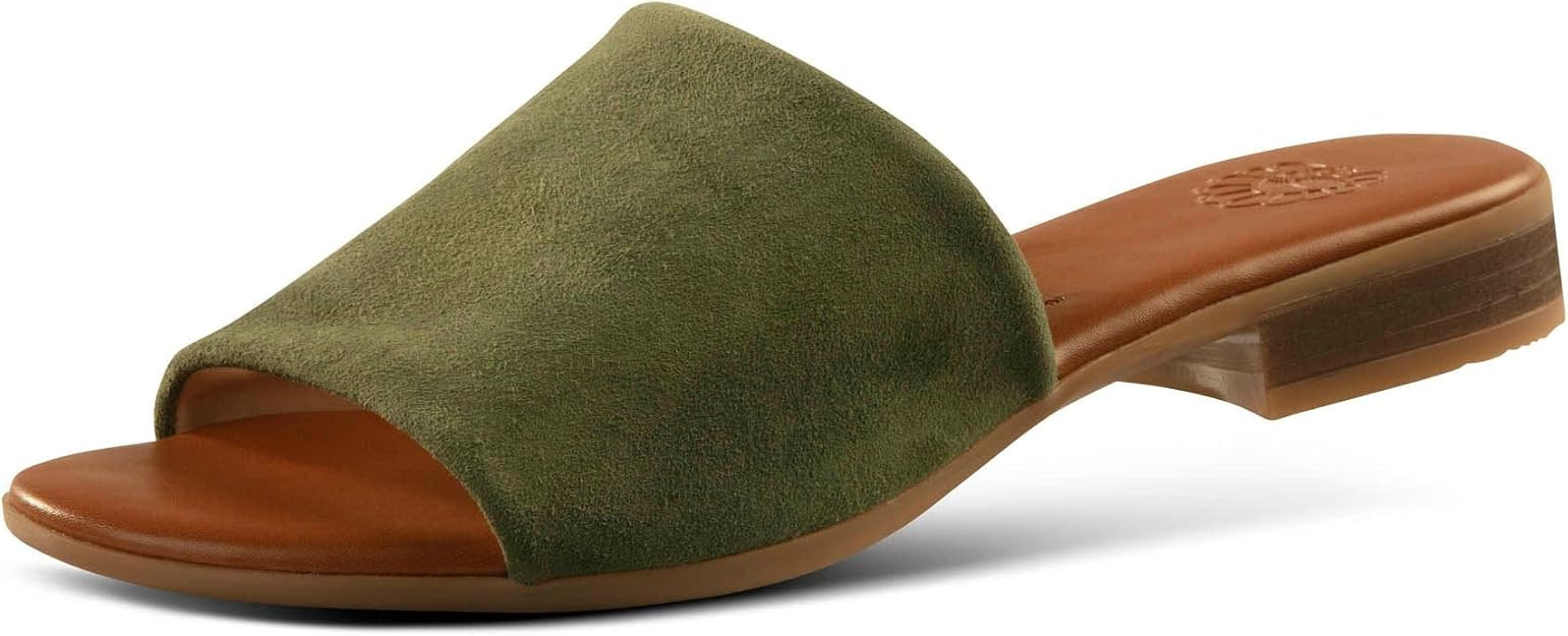 JATAREA Women’s Slip-On Leather Flat Sandals with Round Open Toe | Classic and Trendy Slippers | Amazon (US)
