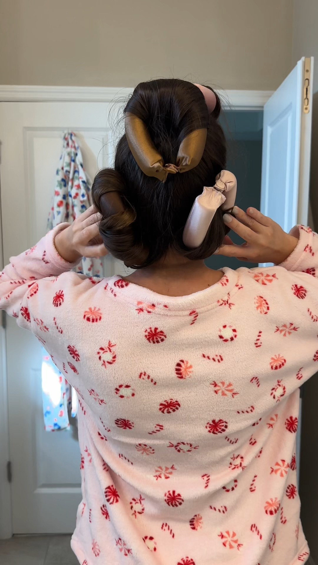 Heatless curls results😍 kitsch jumbo flexi rods, overnight curls, overnight blowout, blowout curls, hair products, hair favorites, hair tutorial 

#LTKGiftGuide #LTKBeauty #LTKgrwm