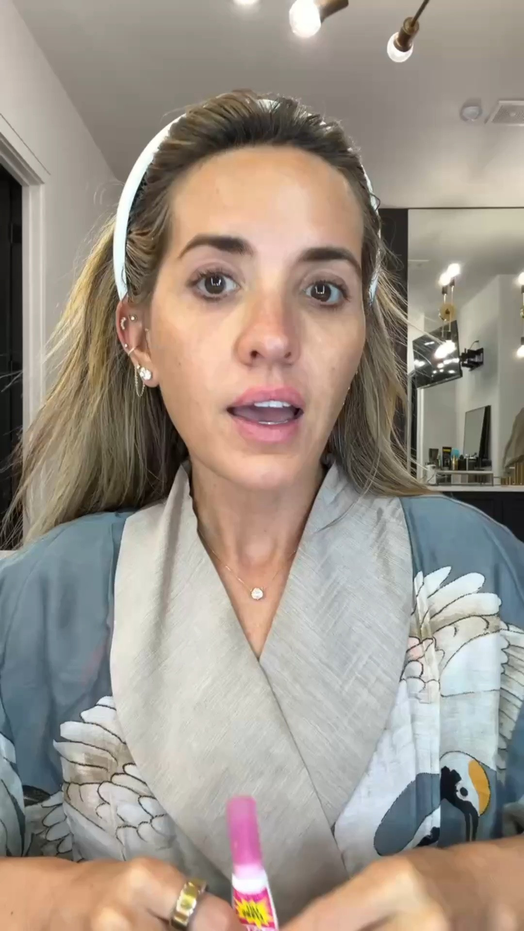 Come do a full beat with me!!

Makeup, beauty, makeup must haves, makeup ringtone, beauty

#LTKBeauty
