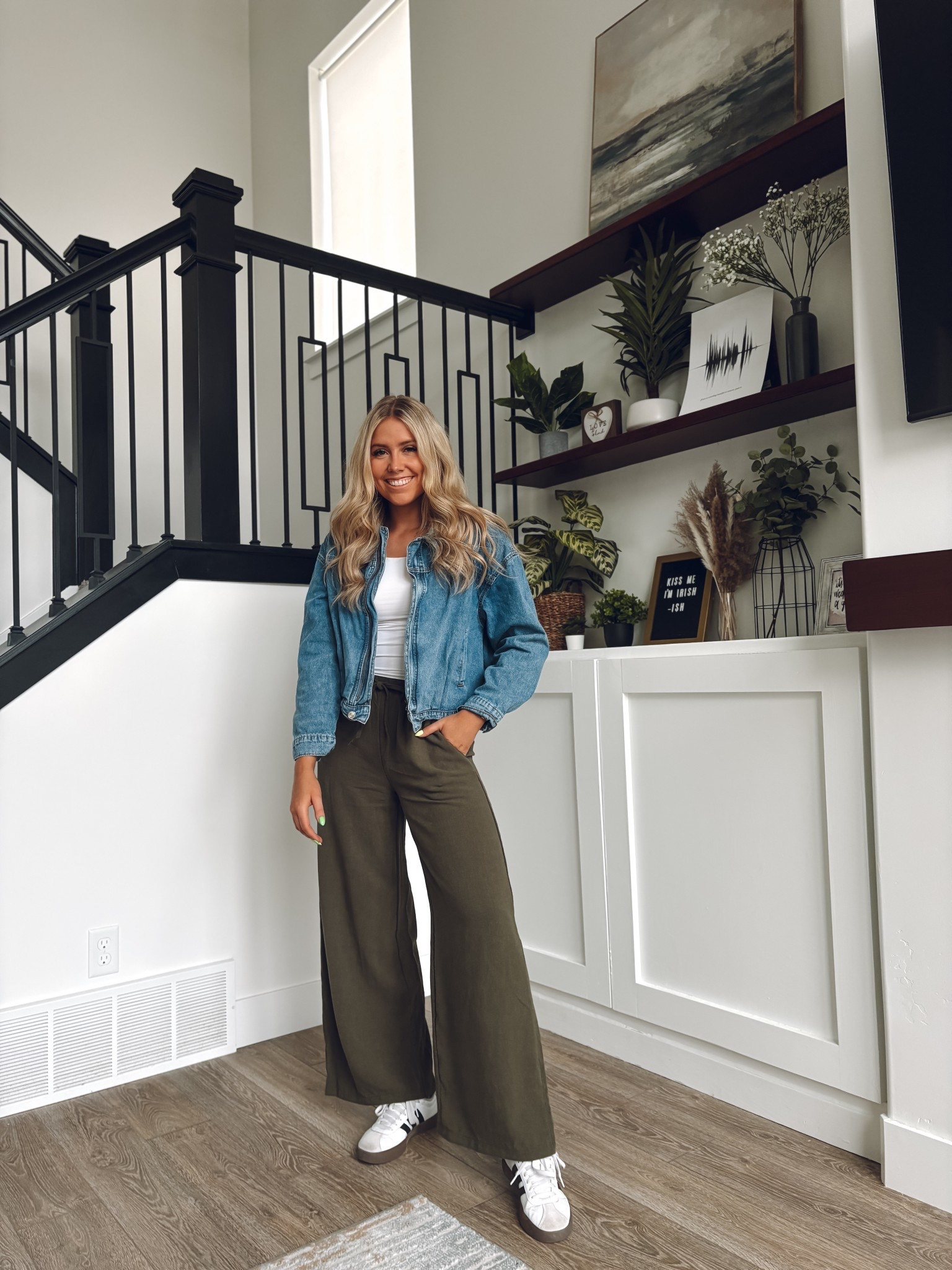 these pants are the best!! I own them in 2 other colors! wearing M and I’m 5’6”

| spring pants | spring outfit | teacher outfit | teacher pants 

#LTKFindsUnder100 #LTKSeasonal