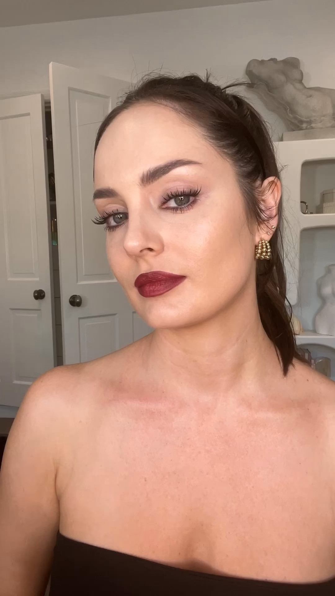 Any makeup lover would be grateful for this in their holiday stocking! Hourglass Ambient Lighting Unlocked 

#LTKGiftGuide #LTKbeauty #LTKCyberWeek