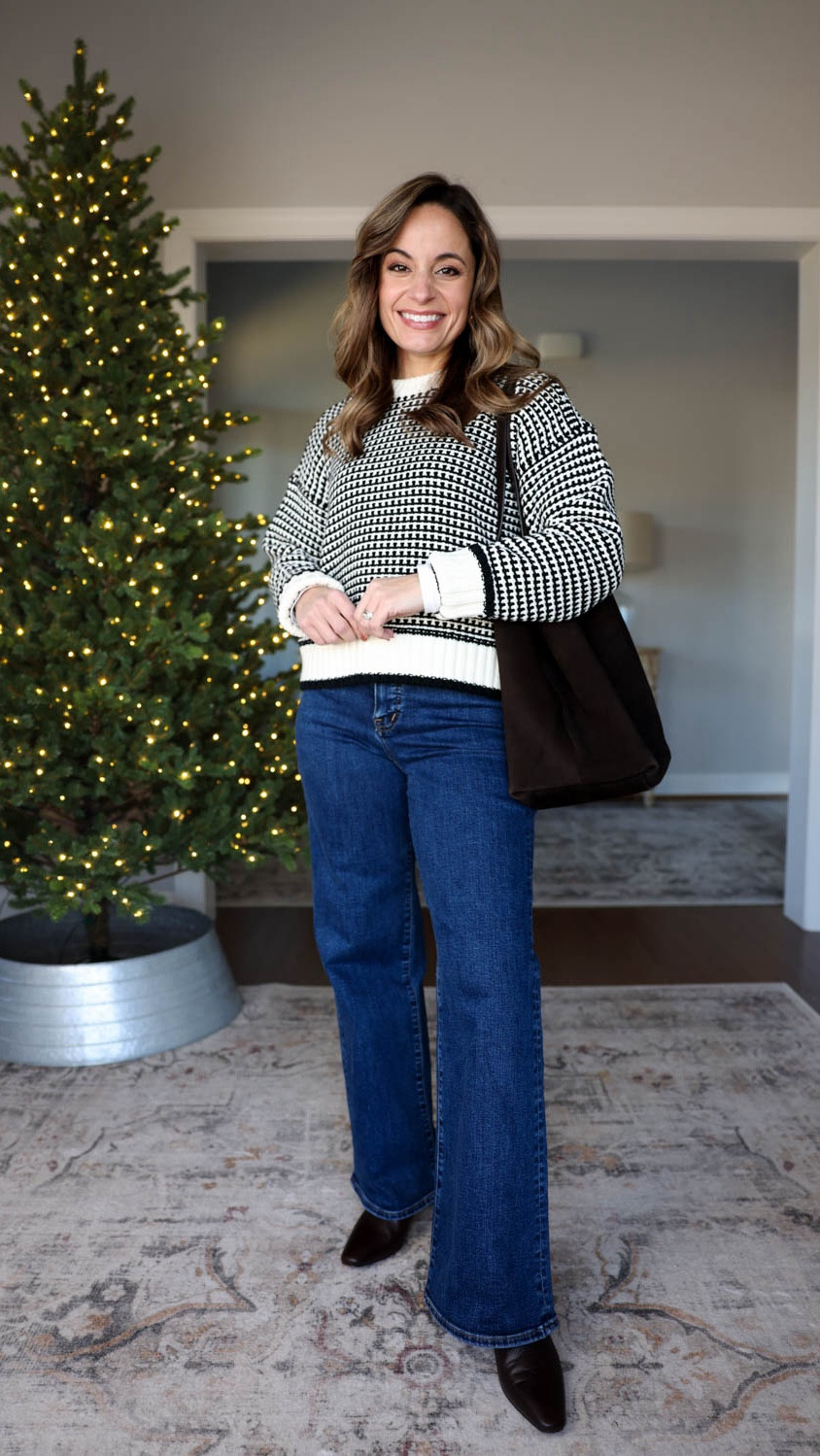Holiday gifting ideas from @madewell based on a few of my favorite things! 

Wide-Leg Jean: 24 - 10 ¾” rise, 29” inseam | petite - 10.5” rise, 27” inseam (true to size)
Pointelle Sweater: XXS
Black and White Sweater: XXS
Dimes Boots: TTS (Turkish Coffee)
Belt: XXS (Coffee Bean)
Mini Crossbody Bag: (sold out in the color shown)
Shopper Tote: (Dark Carob)

#madewellpartner #madewell #ad


#LTKHoliday #LTKPetite