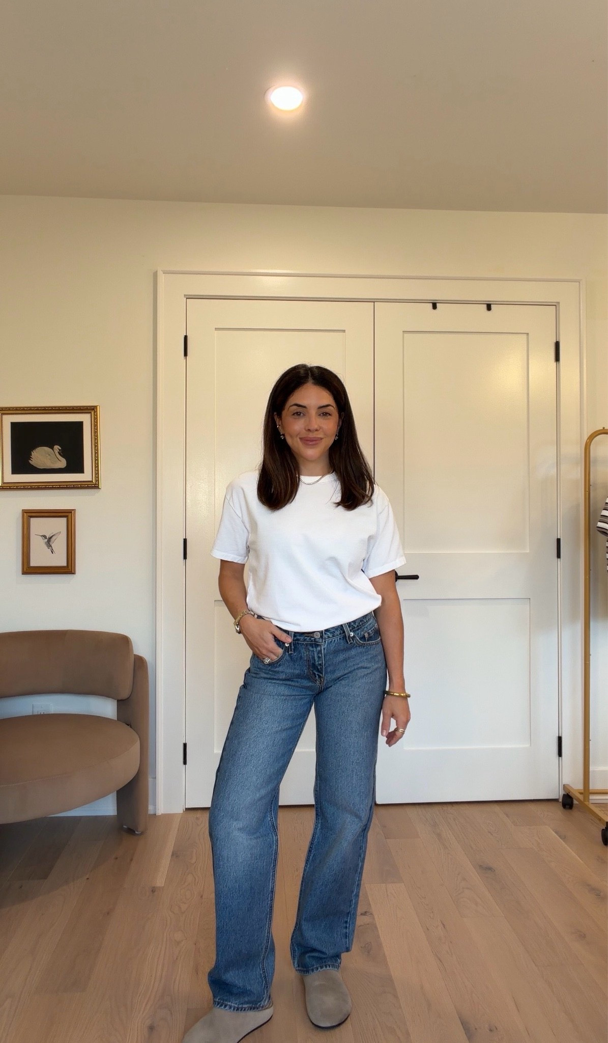Comparing the iconic @levis 501 90s vs the low rise straight - with fall around the corner, I know a lot of us are updating our denim for the season! The 501 90’s are a 30” inseam vs the low rise that are a 31” inseam! 

501 90s: size 25
Low rise: size 25 

#levisltkpartner

#LTKcanada #LTKfall #LTKjeans