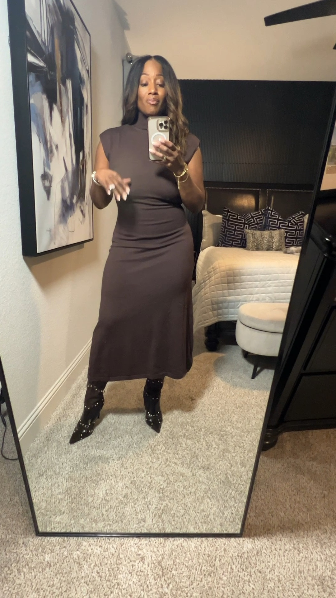These @Steve Madden US boots are stylish and comfortable. They also paired well with this dress from @CIDER.

#LTKootd #LTKOver40